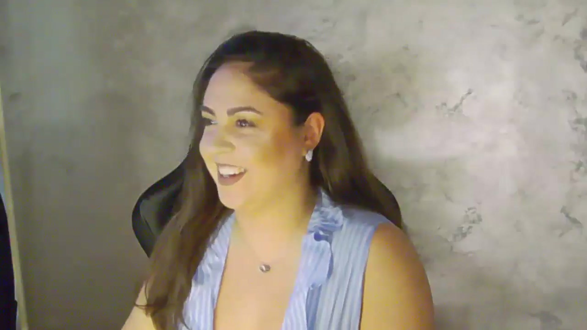 Gallery image thumbnail from NotVanilla's myfreecams stream on, 11/13/2025, 23:55 image 17 of 20
