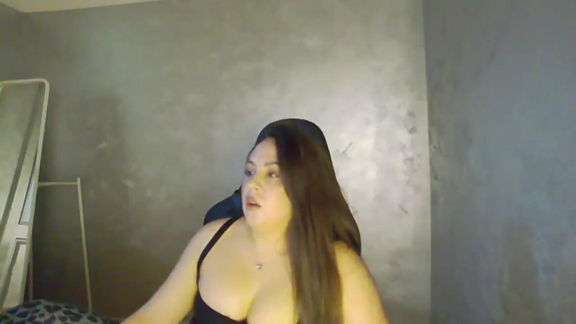 Gallery image thumbnail from NotVanilla's myfreecams stream on, 11/17/2025, 02:46 image 15 of 20