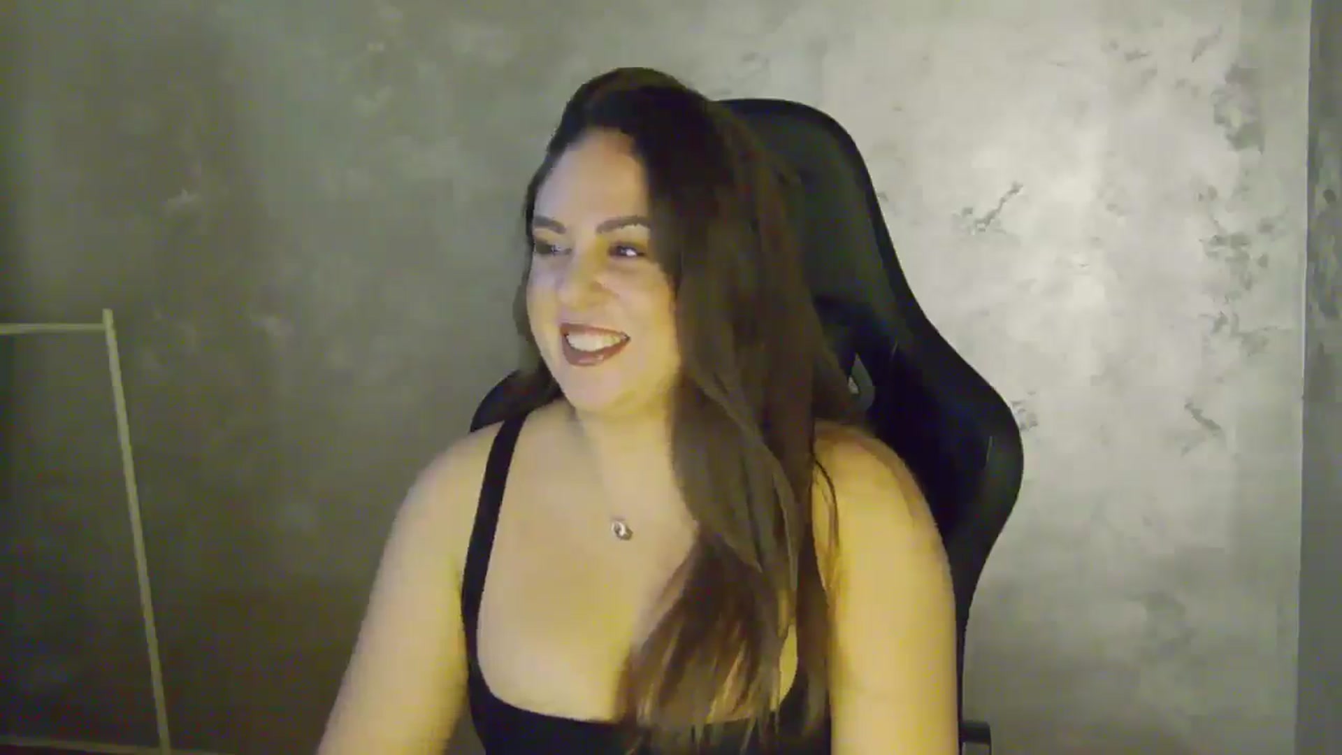 Gallery image thumbnail from NotVanilla's myfreecams stream on, 11/17/2025, 02:46 image 8 of 20