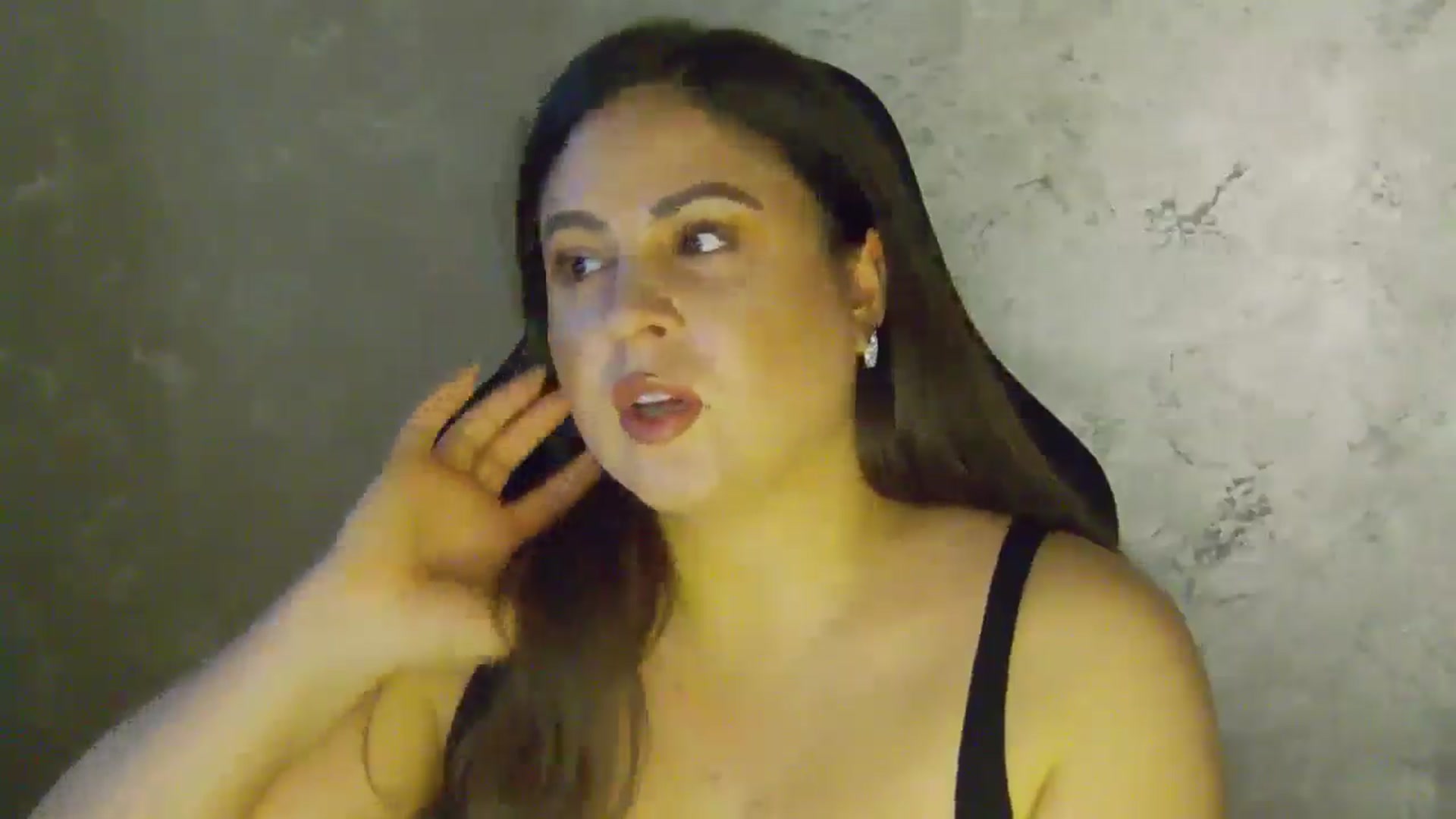 Gallery image thumbnail from NotVanilla's myfreecams stream on, 11/17/2025, 03:58 image 12 of 20