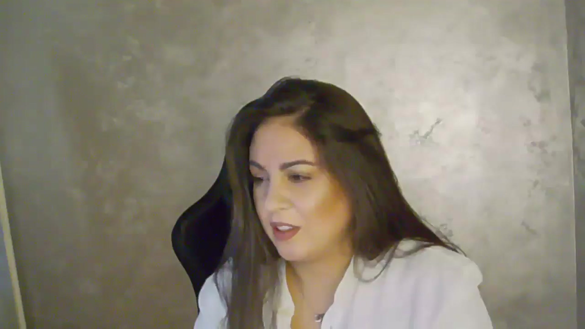 Gallery image thumbnail from NotVanilla's myfreecams stream on, 11/20/2025, 24:01 image 5 of 20