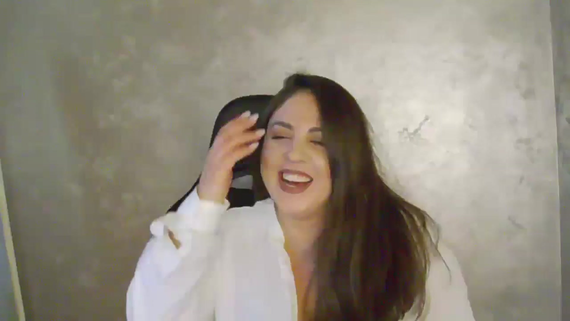 Gallery image thumbnail from NotVanilla's myfreecams stream on, 11/20/2025, 24:01 image 1 of 20