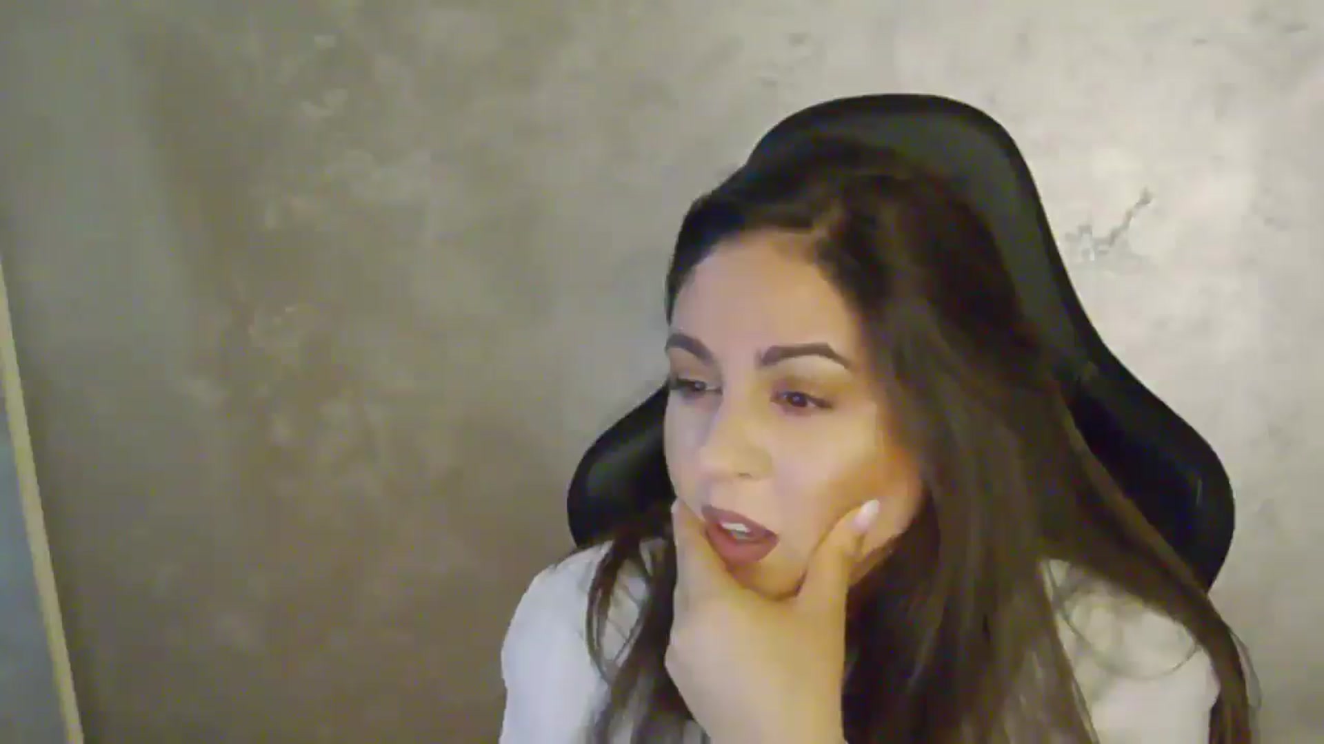 Gallery image thumbnail from NotVanilla's myfreecams stream on, 11/20/2025, 24:48 image 12 of 20
