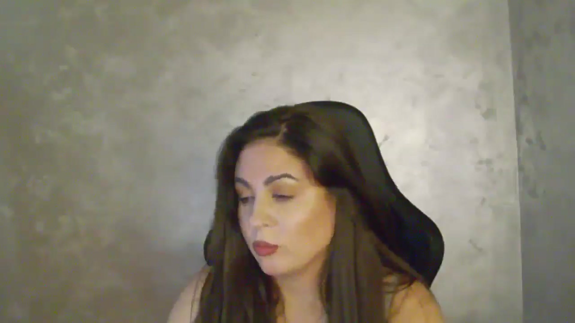 Gallery image thumbnail from NotVanilla's myfreecams stream on, 11/20/2025, 04:32 image 15 of 20