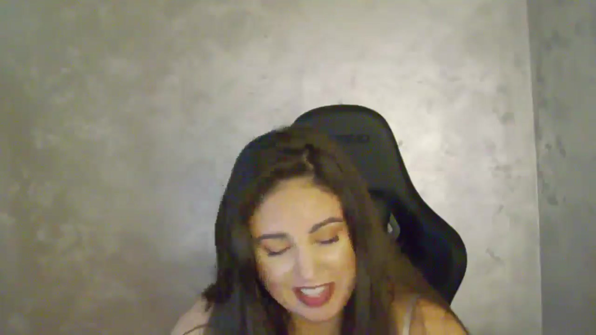 Gallery image thumbnail from NotVanilla's myfreecams stream on, 11/20/2025, 04:32 image 11 of 20