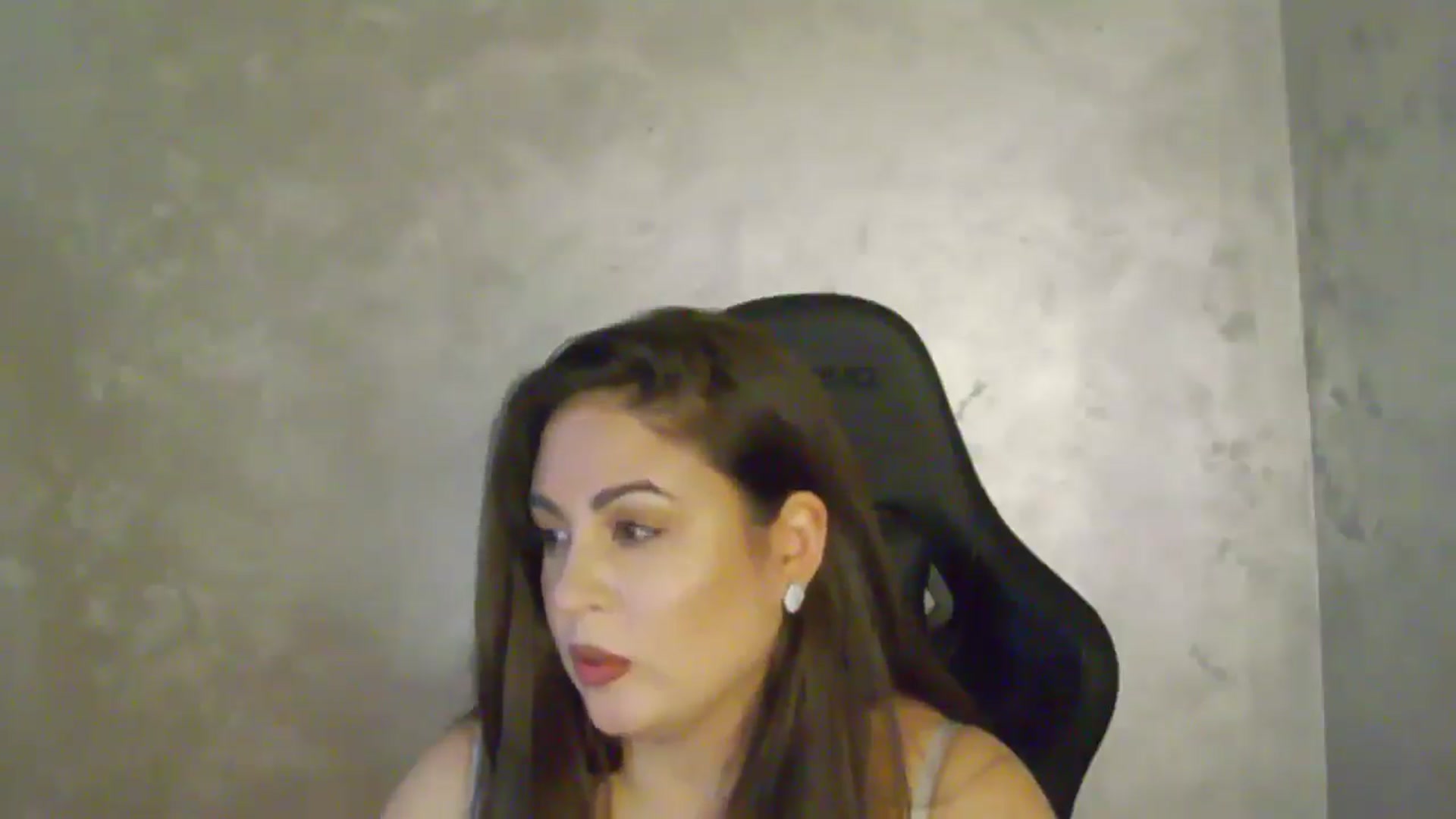 Gallery image thumbnail from NotVanilla's myfreecams stream on, 11/20/2025, 04:32 image 7 of 20