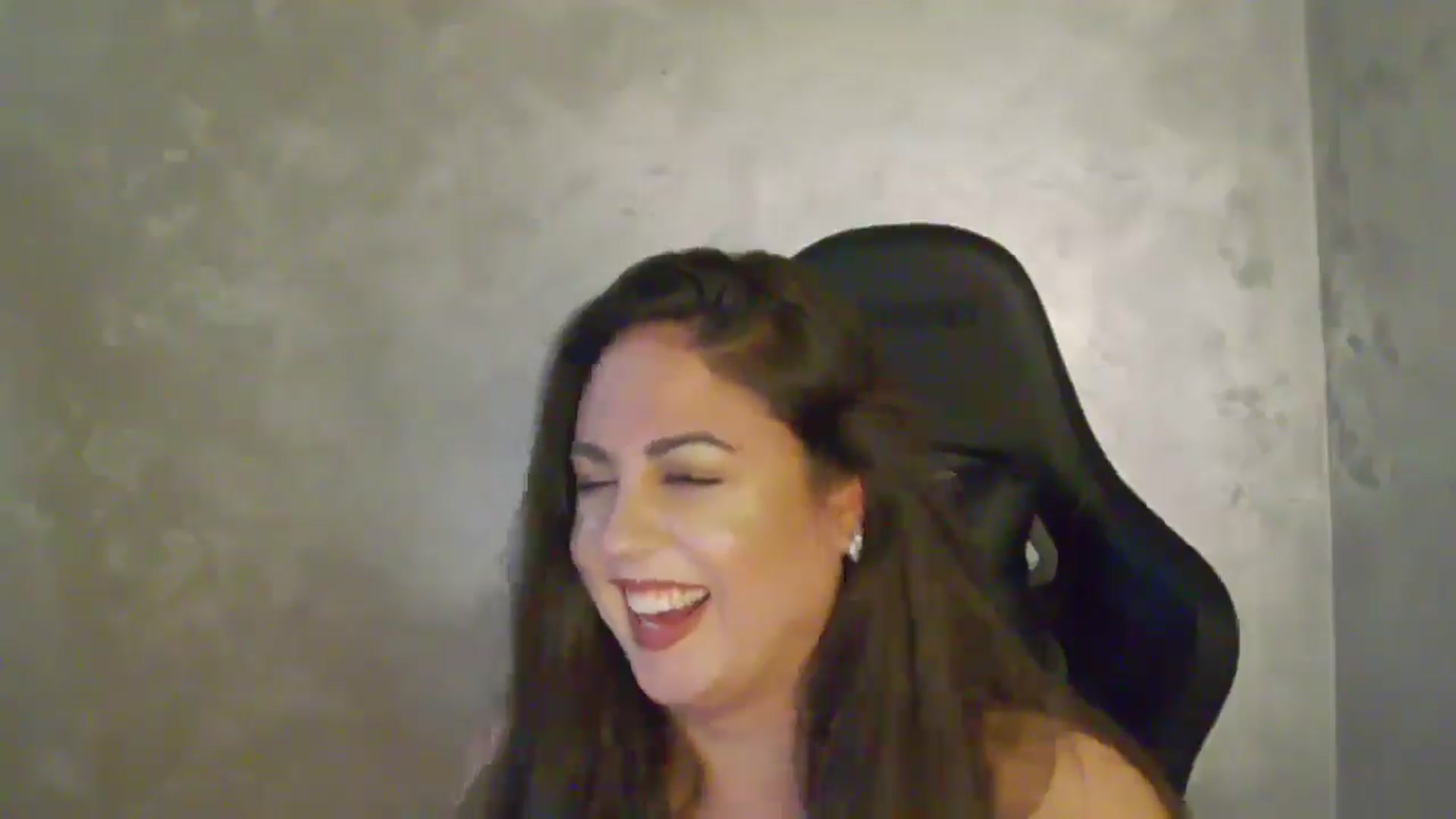 Gallery image thumbnail from NotVanilla's myfreecams stream on, 11/20/2025, 04:32 image 18 of 20