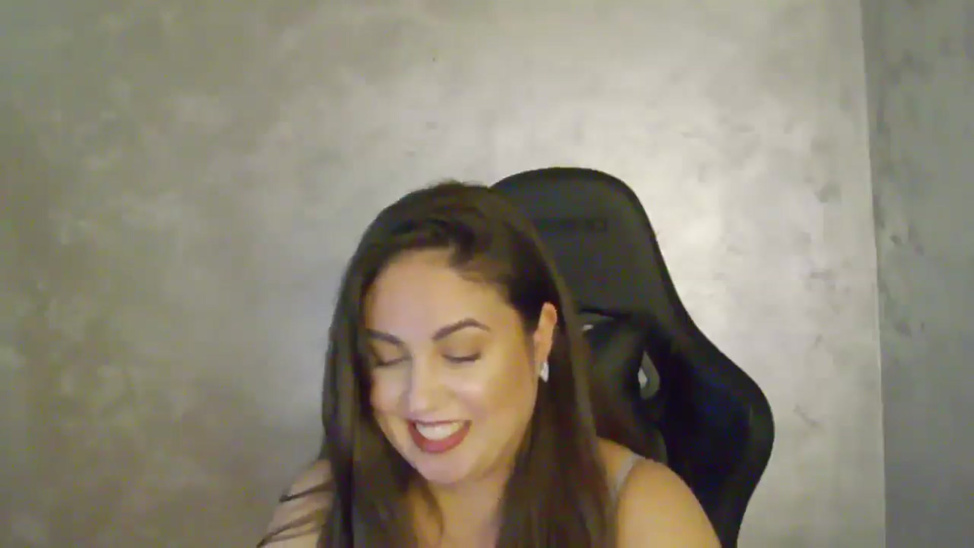 Gallery image thumbnail from NotVanilla's myfreecams stream on, 11/20/2025, 04:32 image 9 of 20