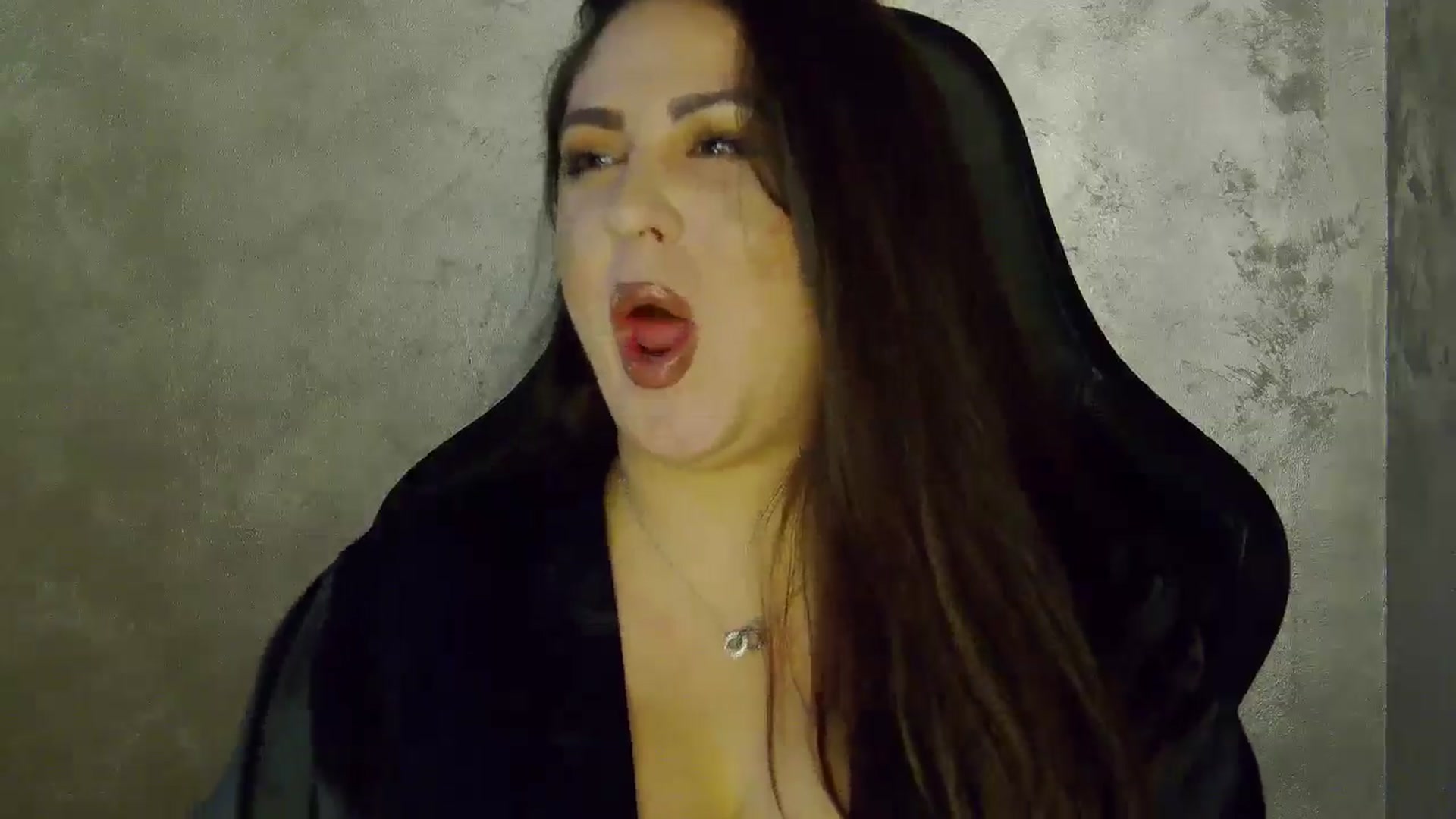 Gallery image thumbnail from NotVanilla's myfreecams stream on, 11/23/2025, 24:02 image 11 of 20