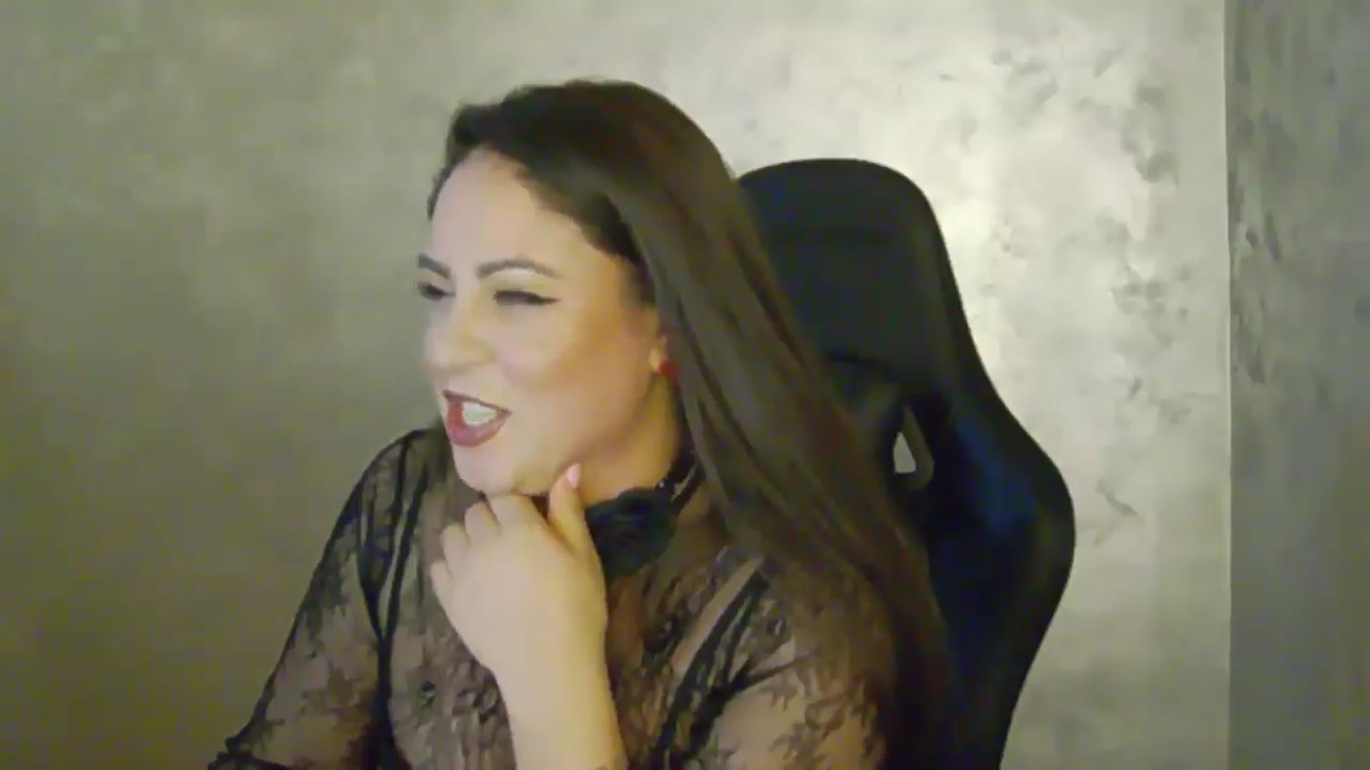 Gallery image thumbnail from NotVanilla's myfreecams stream on, 11/24/2025, 24:14 image 14 of 20