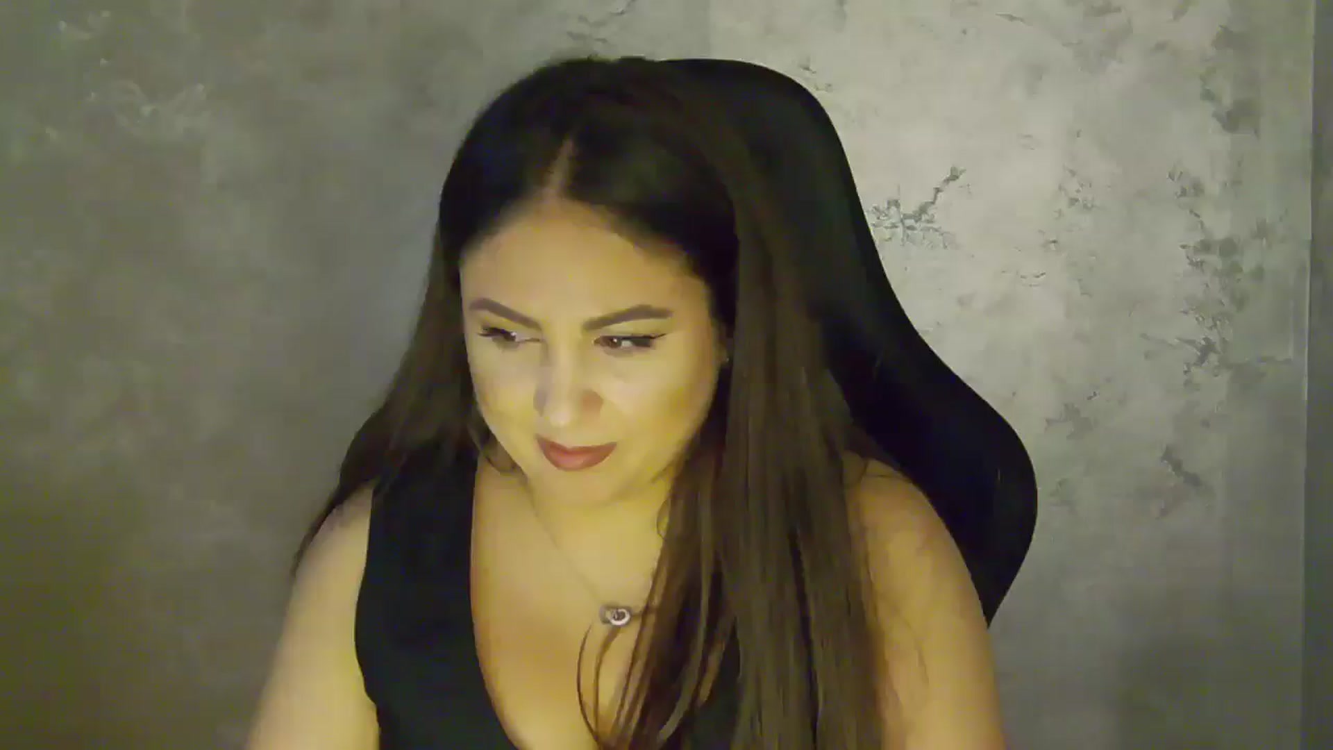 Gallery image thumbnail from NotVanilla's myfreecams stream on, 11/27/2025, 01:58 image 1 of 20