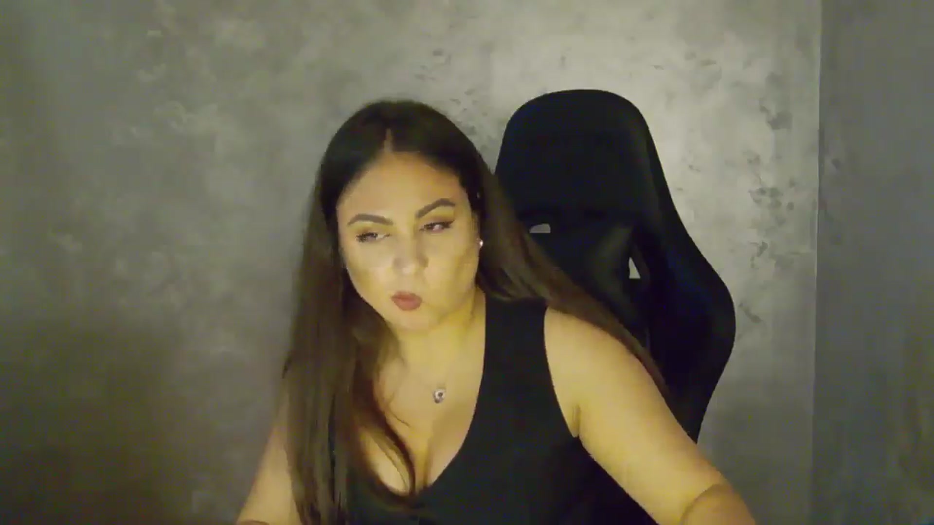 Gallery image thumbnail from NotVanilla's myfreecams stream on, 11/27/2025, 01:58 image 5 of 20
