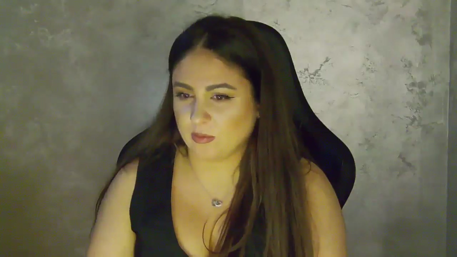 Gallery image thumbnail from NotVanilla's myfreecams stream on, 11/27/2025, 01:58 image 2 of 20