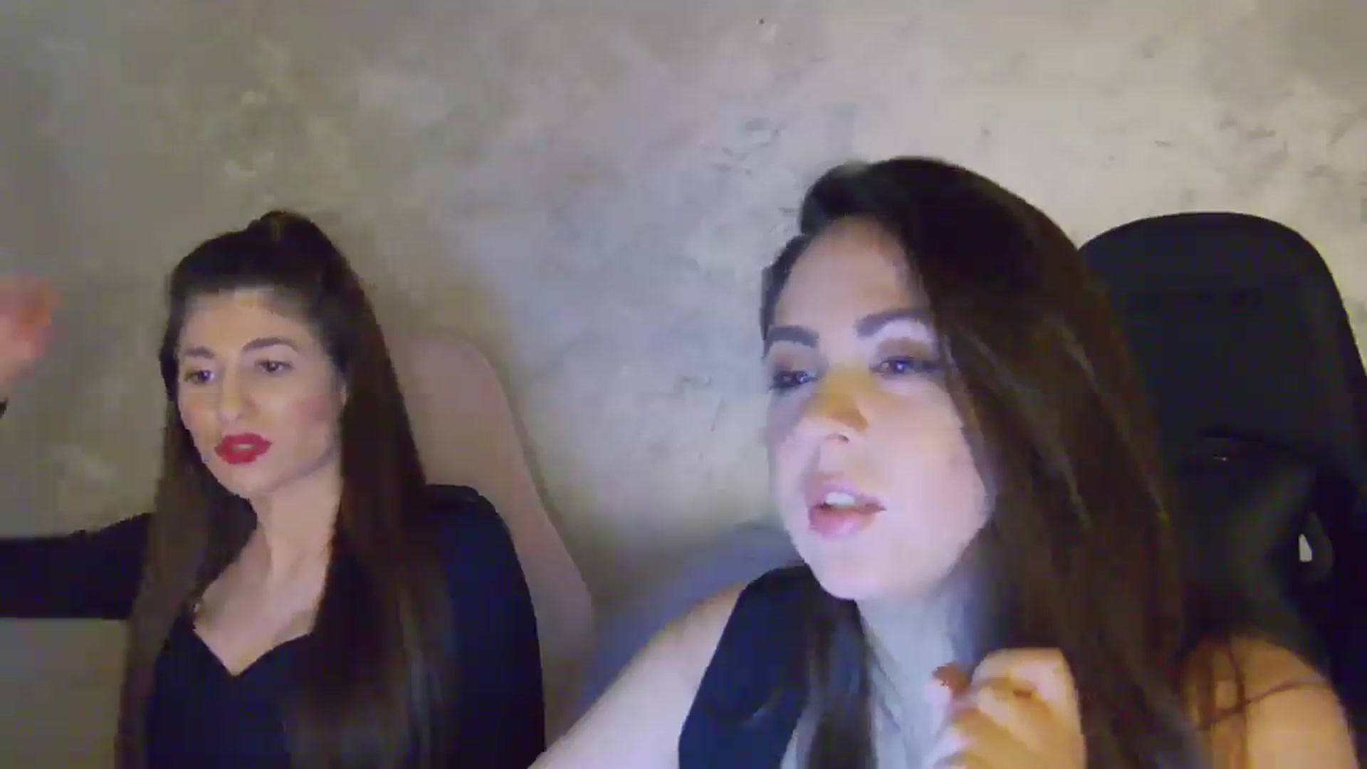Gallery image thumbnail from NotVanilla's myfreecams stream on, 11/27/2025, 03:49 image 12 of 20