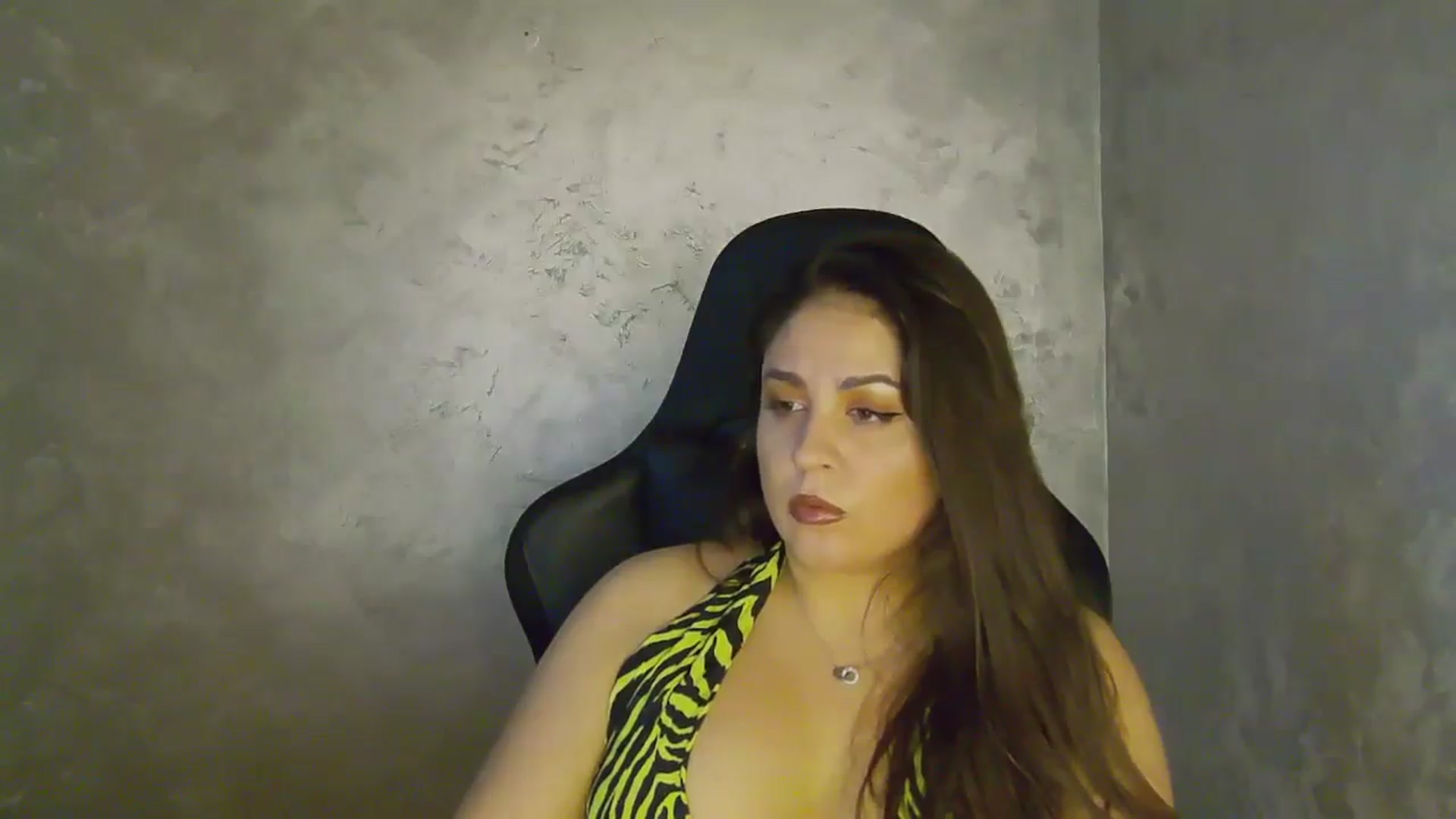 Gallery image thumbnail from NotVanilla's myfreecams stream on, 11/28/2025, 24:42 image 7 of 20