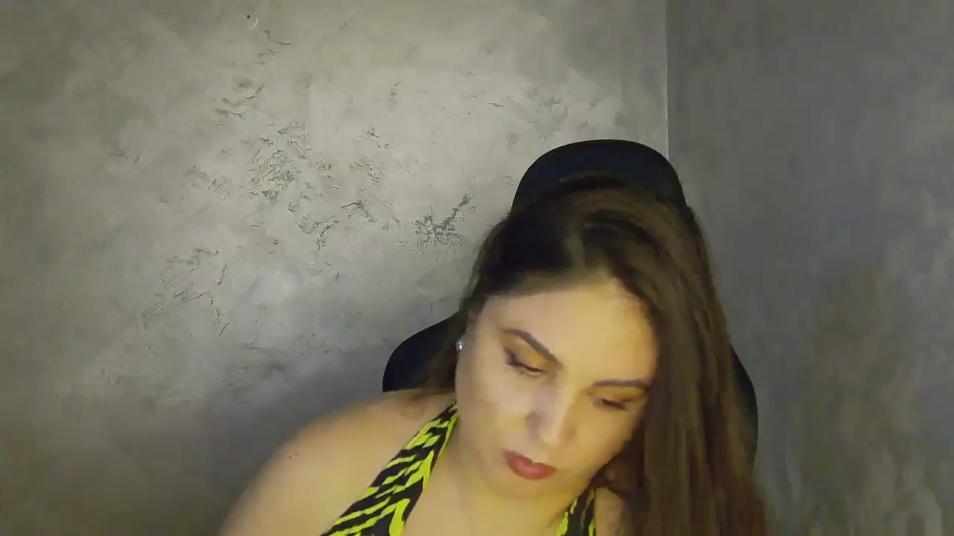 Gallery image thumbnail from NotVanilla's myfreecams stream on, 11/28/2025, 01:03 image 14 of 20