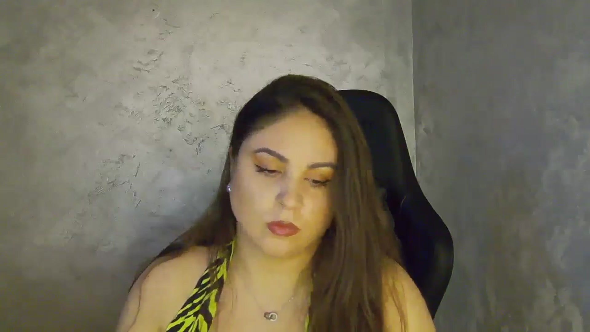 Gallery image thumbnail from NotVanilla's myfreecams stream on, 11/28/2025, 01:03 image 9 of 20