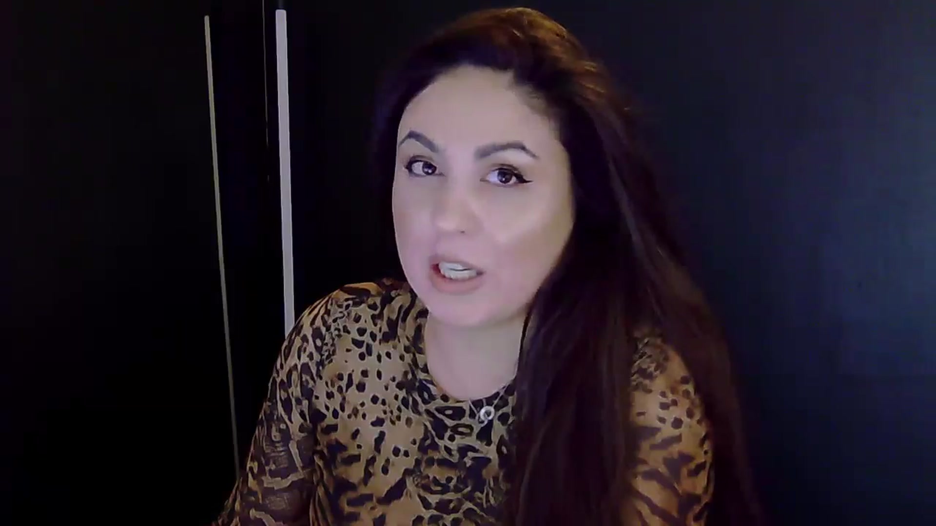 Gallery image thumbnail from NotVanilla's myfreecams stream on, 12/02/2025, 24:46 image 4 of 20