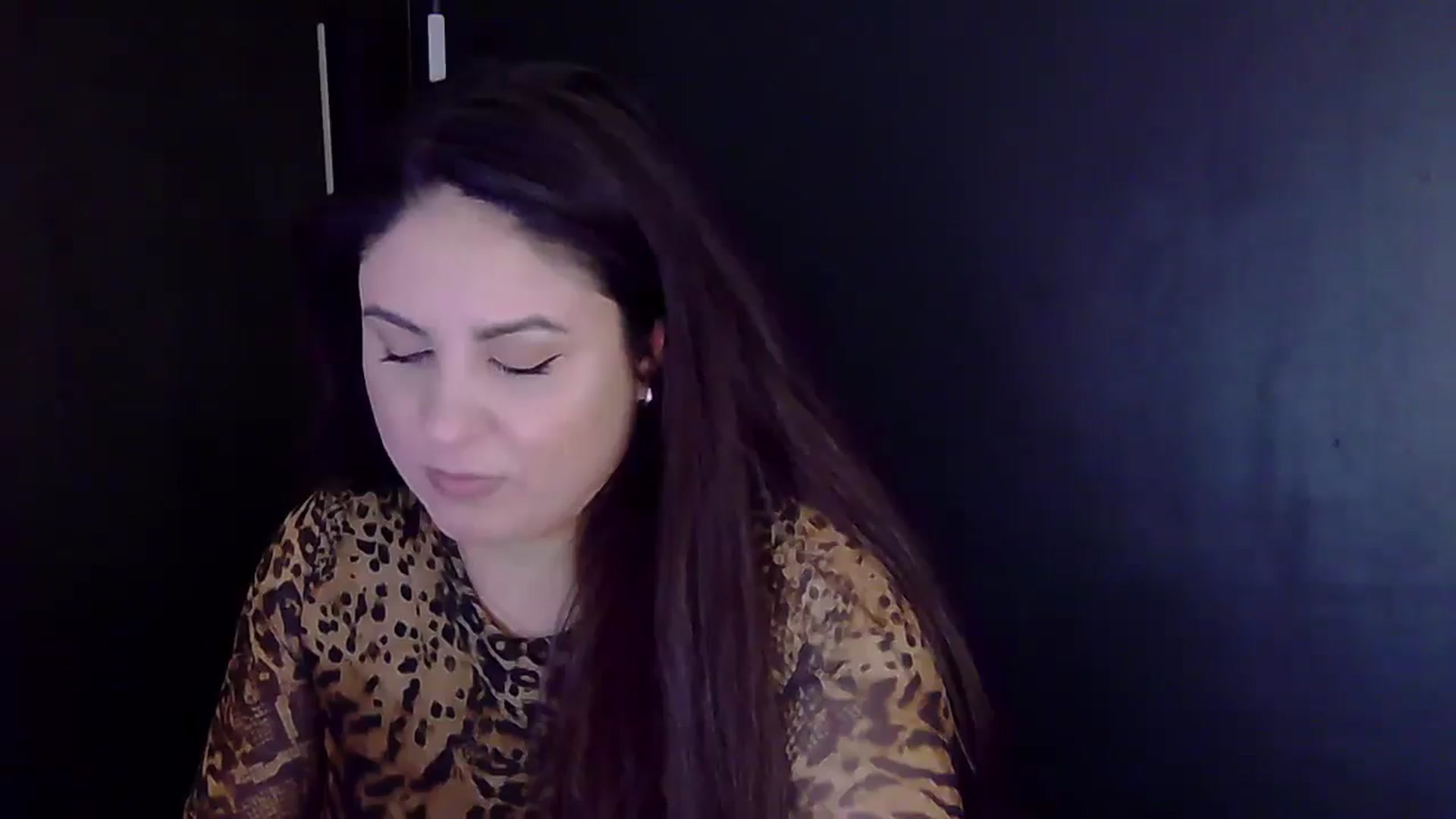 Gallery image thumbnail from NotVanilla's myfreecams stream on, 12/02/2025, 01:49 image 7 of 20