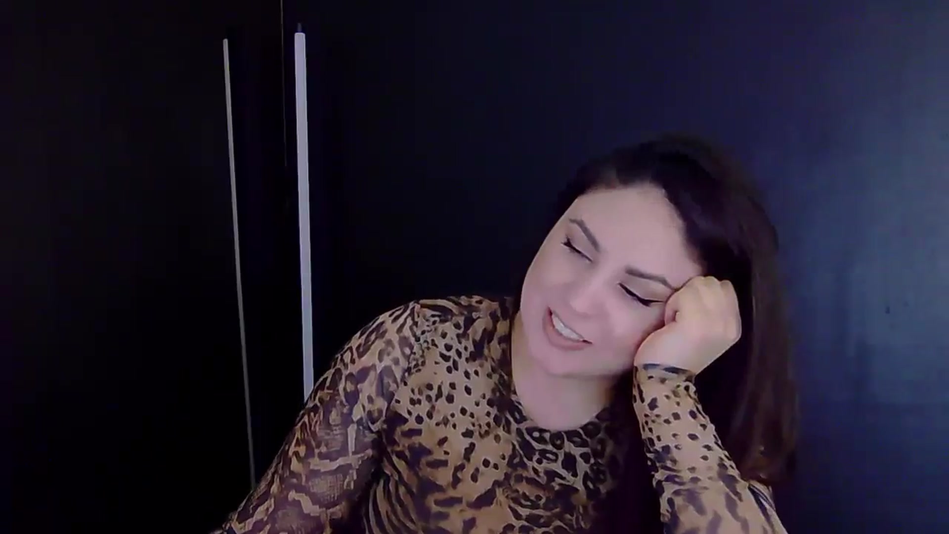 Gallery image thumbnail from NotVanilla's myfreecams stream on, 12/02/2025, 01:49 image 19 of 20