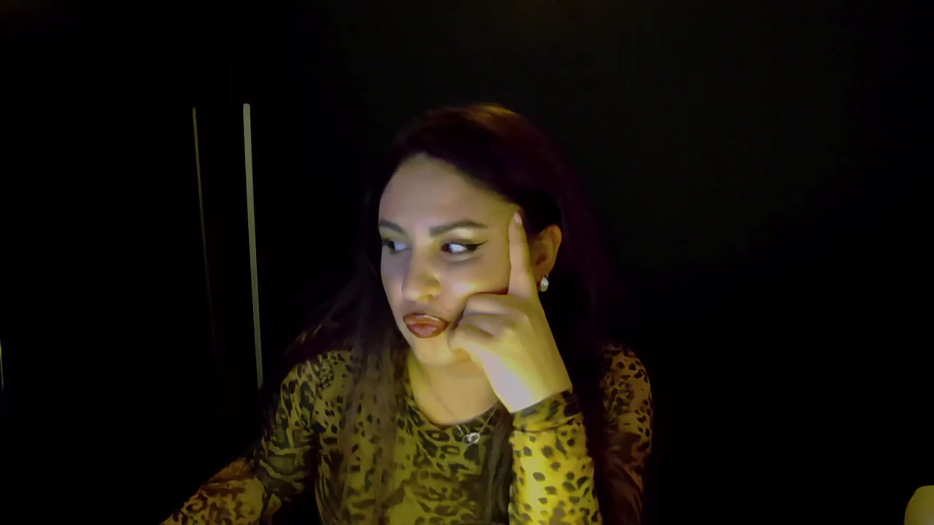 Gallery image thumbnail from NotVanilla's myfreecams stream on, 12/02/2025, 05:23 image 1 of 20
