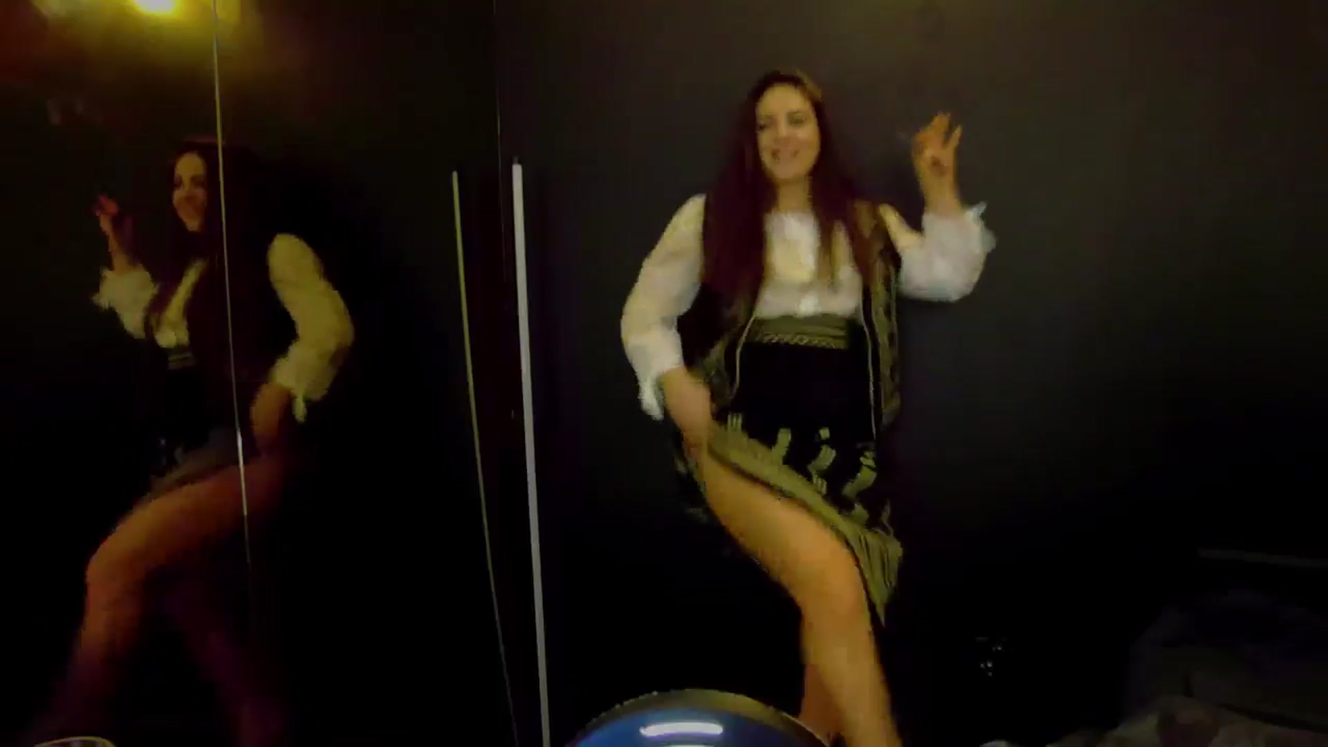 Gallery image thumbnail from NotVanilla's myfreecams stream on, 12/02/2025, 05:23 image 16 of 20