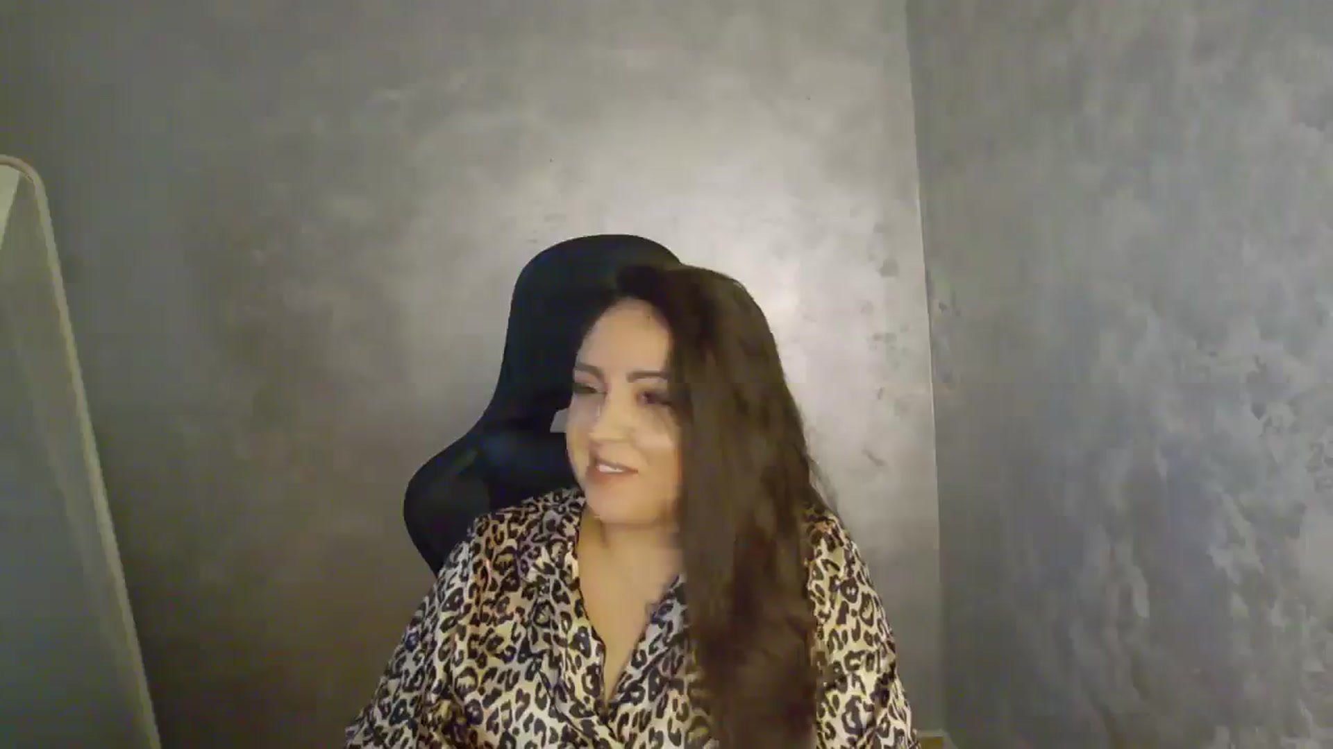 Gallery image thumbnail from NotVanilla's myfreecams stream on, 12/10/2025, 22:15 image 18 of 20