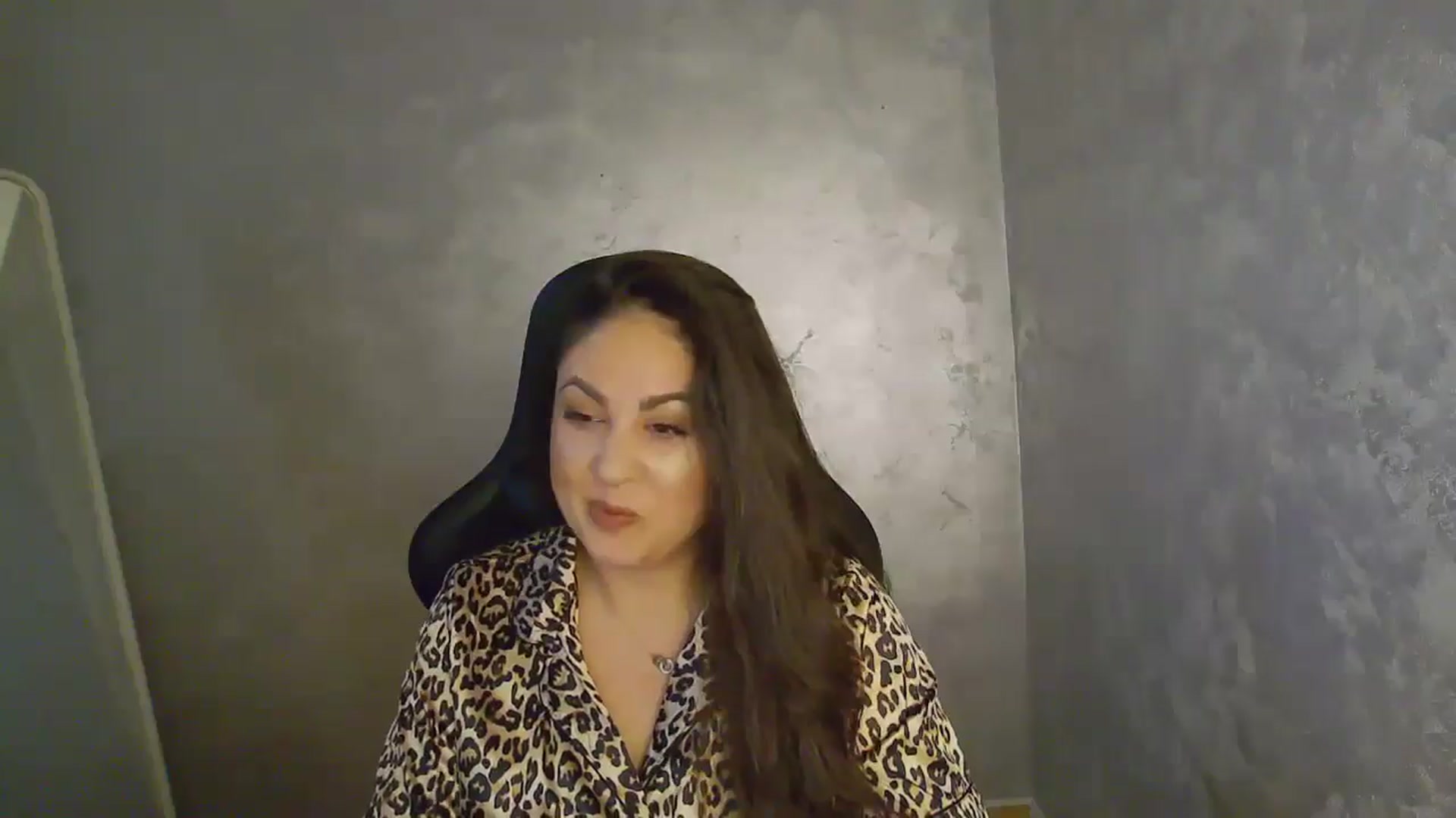 Gallery image thumbnail from NotVanilla's myfreecams stream on, 12/10/2025, 22:15 image 12 of 20