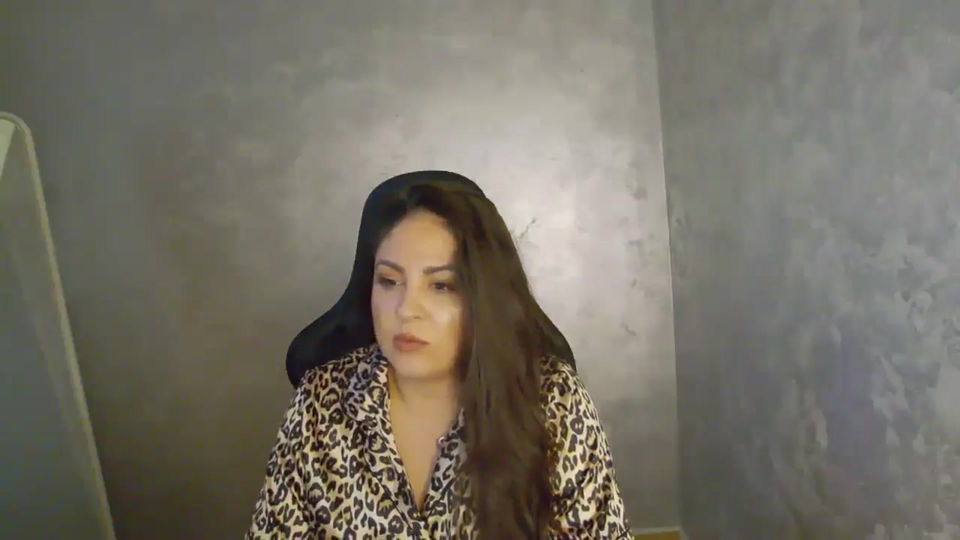 Gallery image thumbnail from NotVanilla's myfreecams stream on, 12/10/2025, 22:15 image 14 of 20