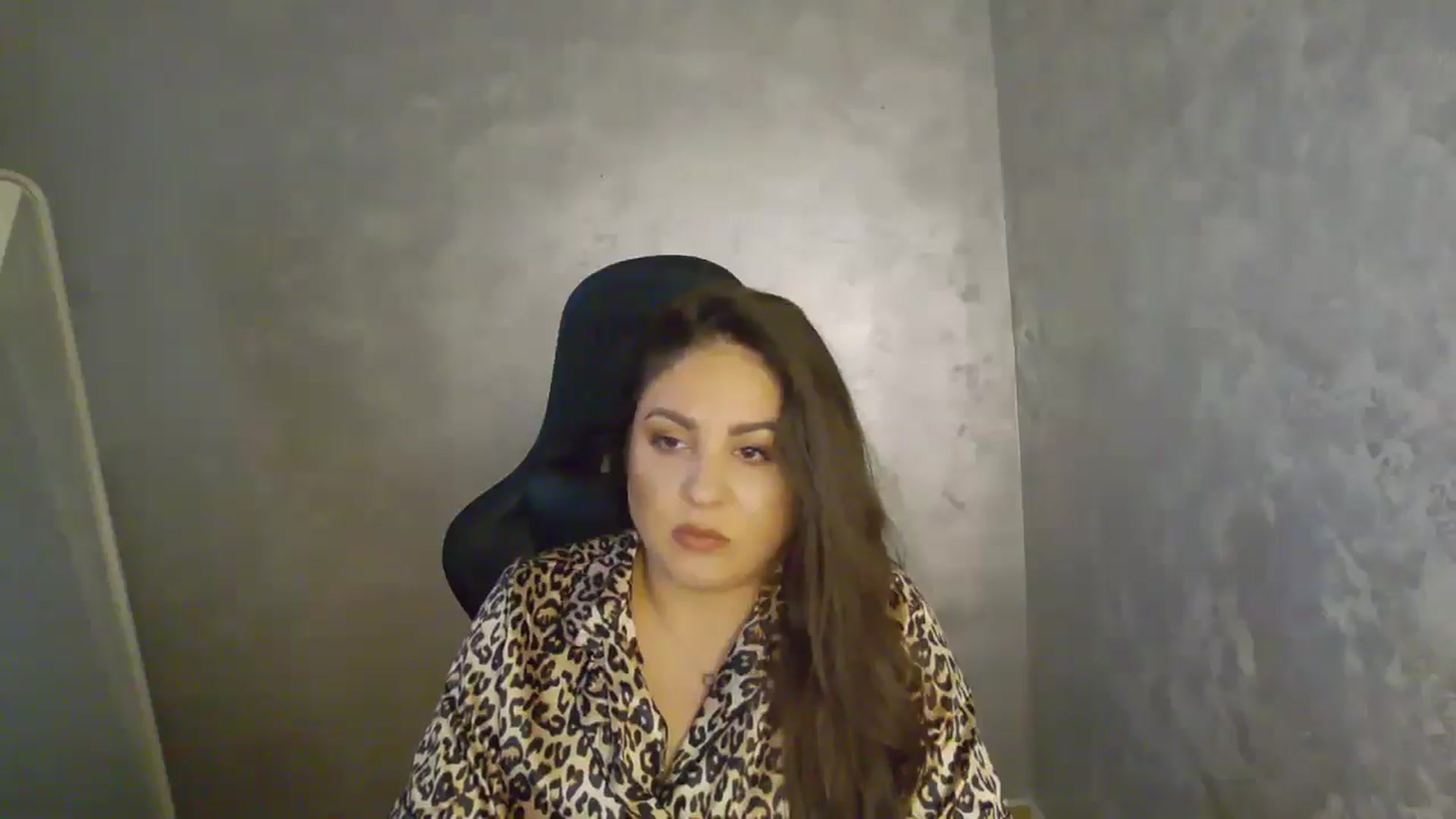 Gallery image thumbnail from NotVanilla's myfreecams stream on, 12/10/2025, 22:15 image 16 of 20