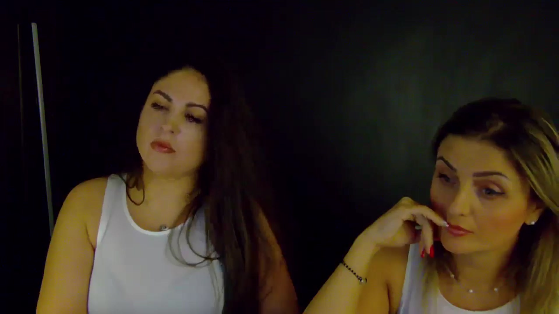 Gallery image thumbnail from NotVanilla's myfreecams stream on, 12/13/2025, 07:38 image 18 of 20