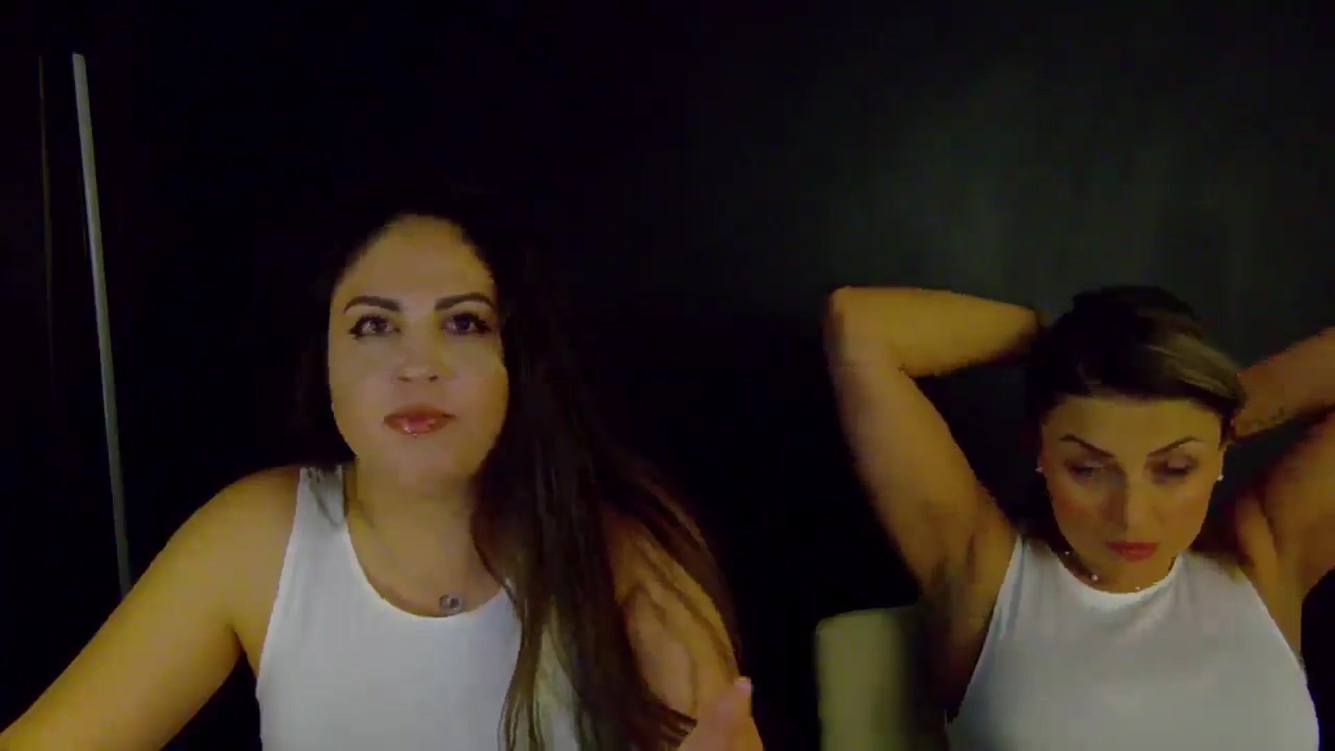 Gallery image thumbnail from NotVanilla's myfreecams stream on, 12/13/2025, 07:38 image 12 of 20