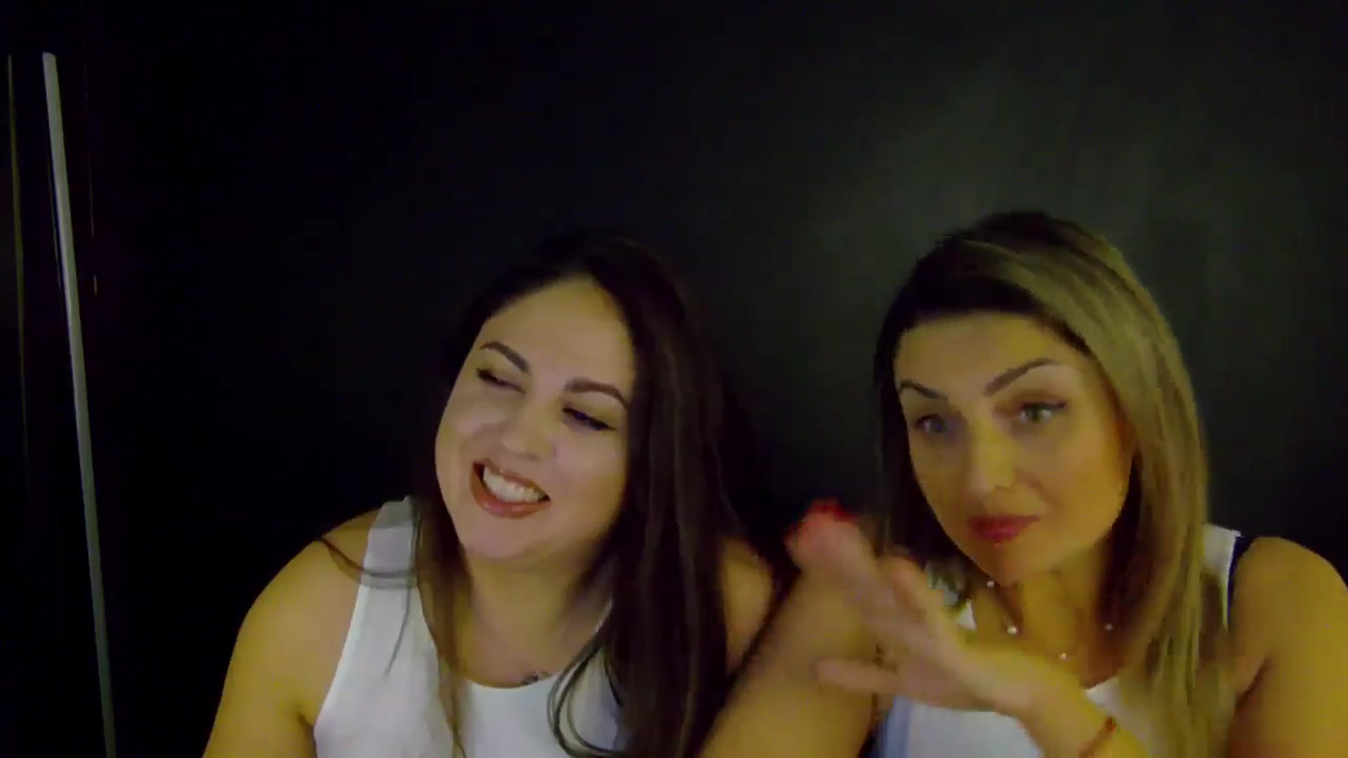 Gallery image thumbnail from NotVanilla's myfreecams stream on, 12/13/2025, 07:38 image 6 of 20