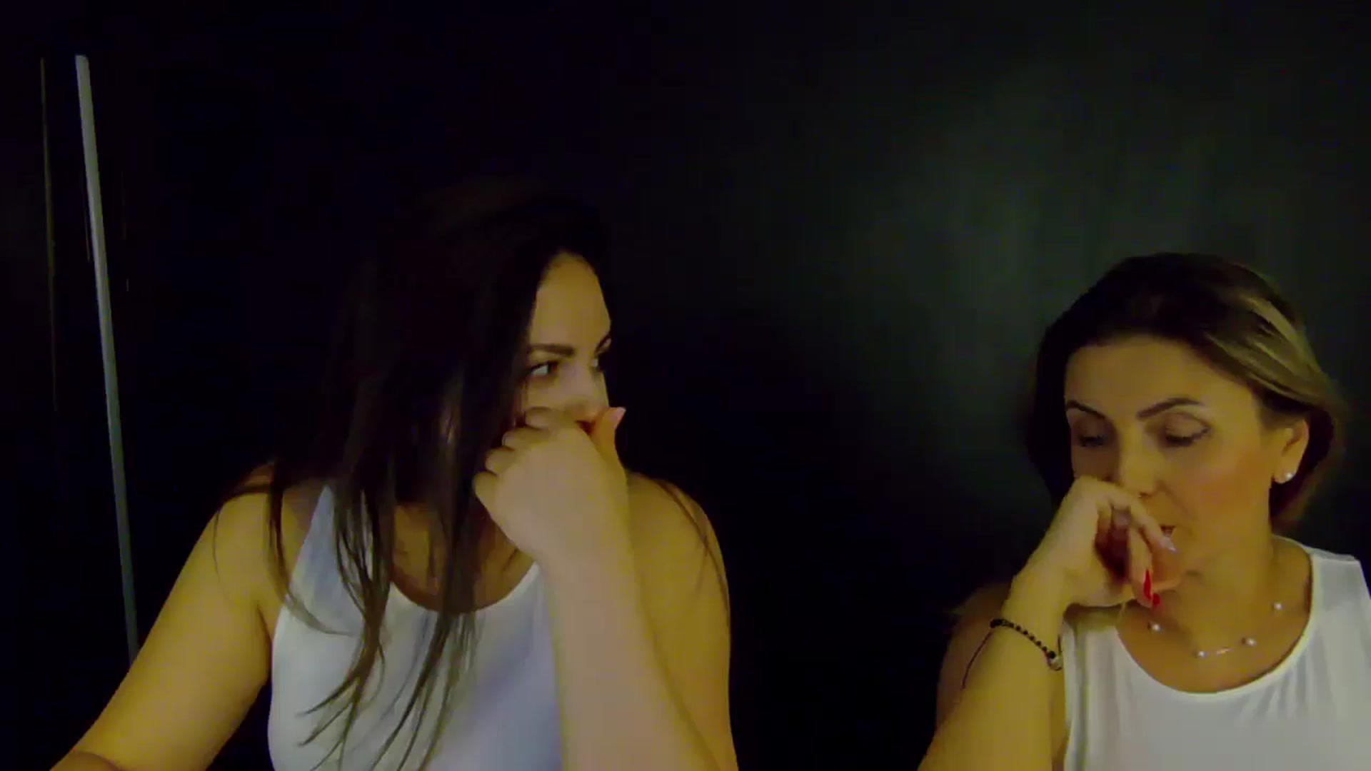 Gallery image thumbnail from NotVanilla's myfreecams stream on, 12/13/2025, 07:38 image 15 of 20
