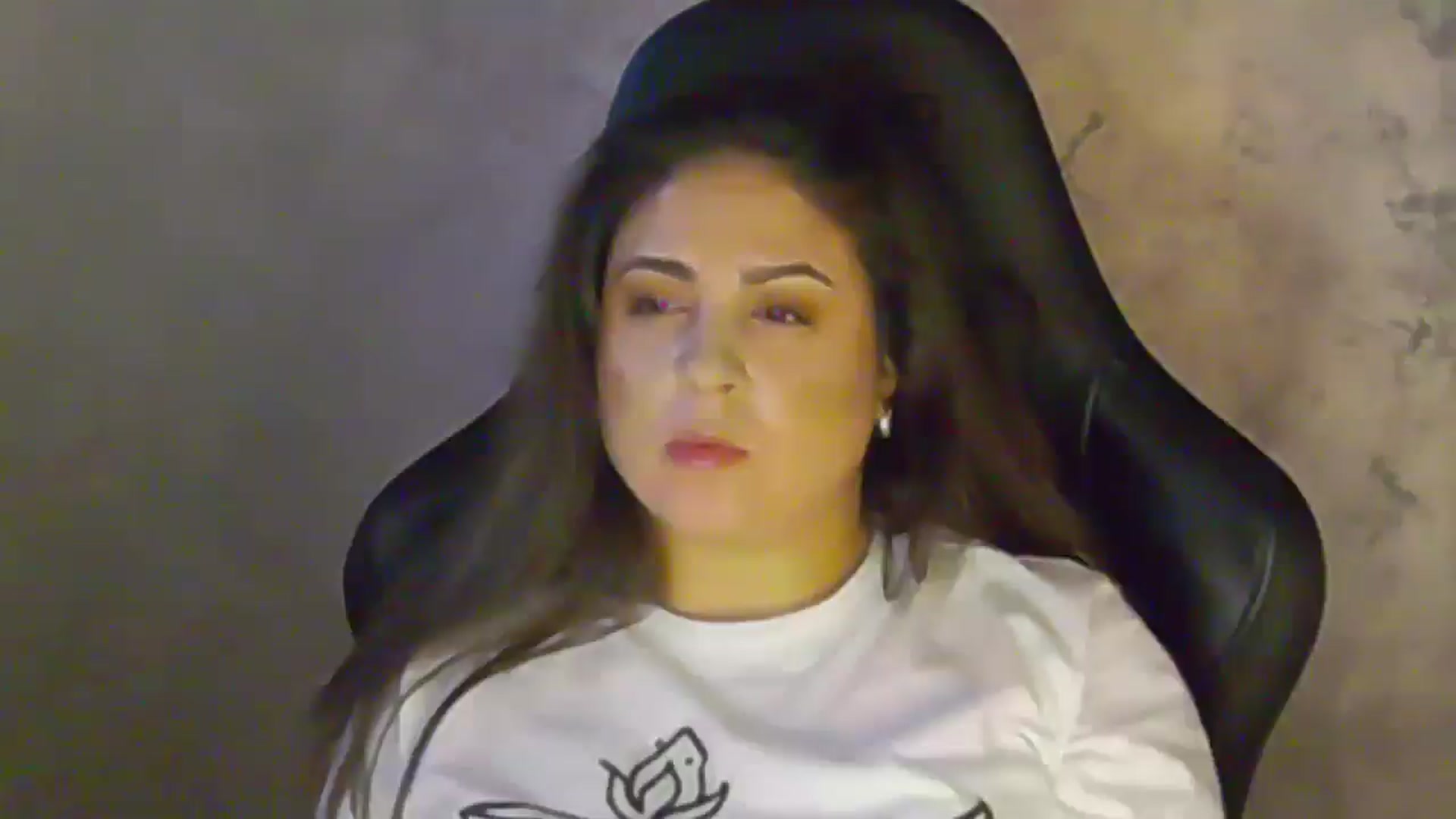 Gallery image thumbnail from NotVanilla's myfreecams stream on, 12/14/2025, 01:40 image 1 of 20