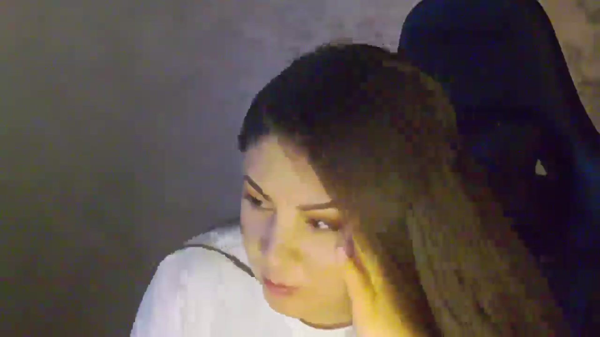Gallery image thumbnail from NotVanilla's myfreecams stream on, 12/14/2025, 01:40 image 19 of 20