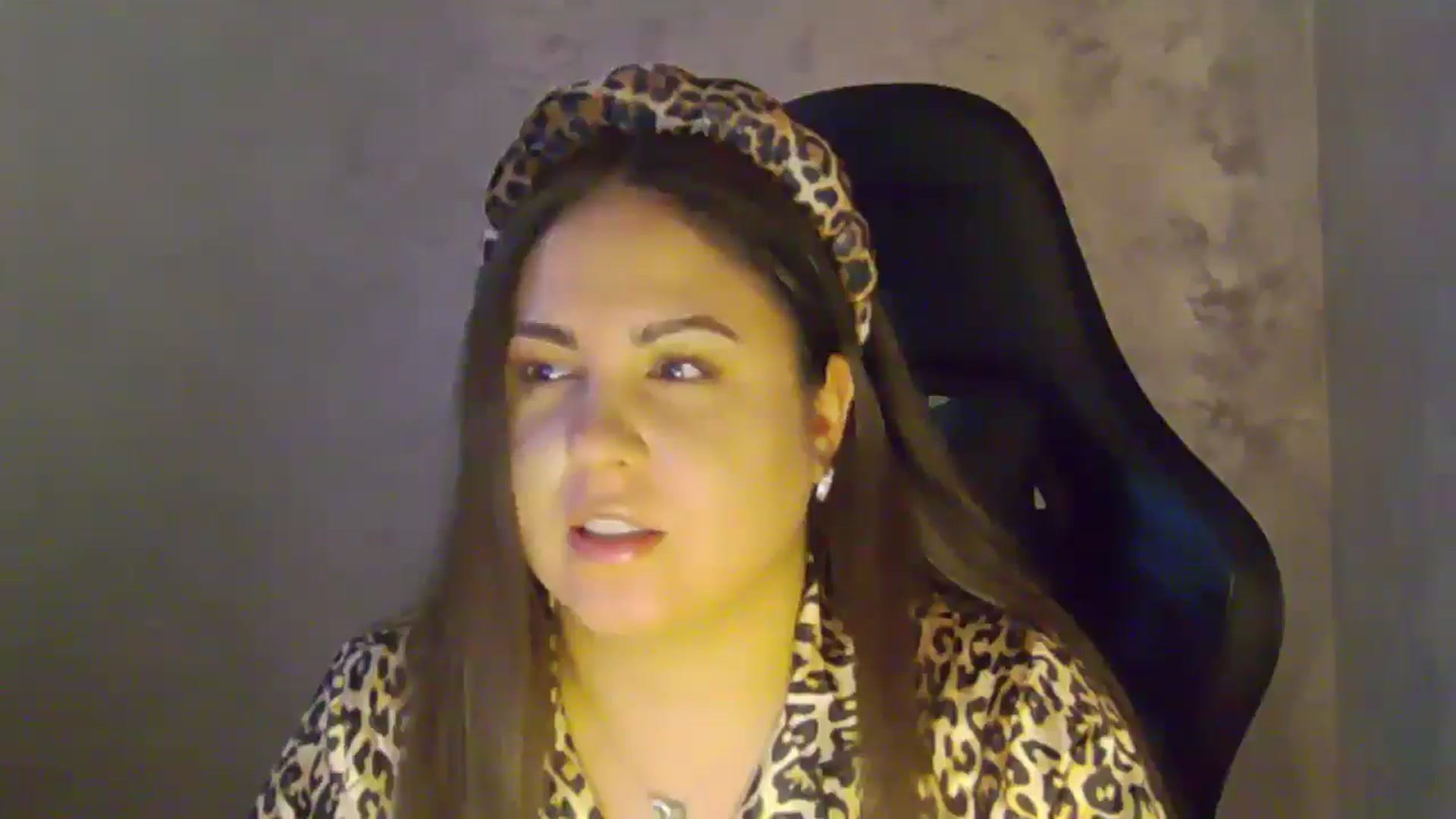Gallery image thumbnail from NotVanilla's myfreecams stream on, 12/14/2025, 06:19 image 12 of 20