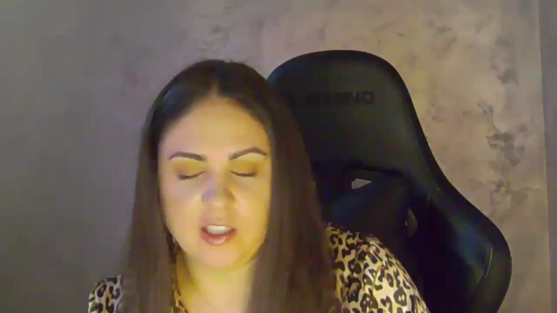 Gallery image thumbnail from NotVanilla's myfreecams stream on, 12/14/2025, 06:19 image 5 of 20