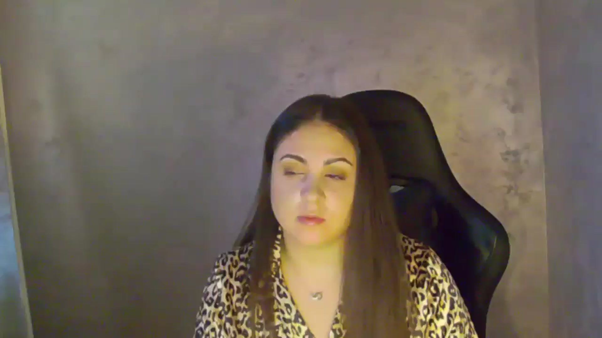 Gallery image thumbnail from NotVanilla's myfreecams stream on, 12/14/2025, 06:19 image 1 of 20