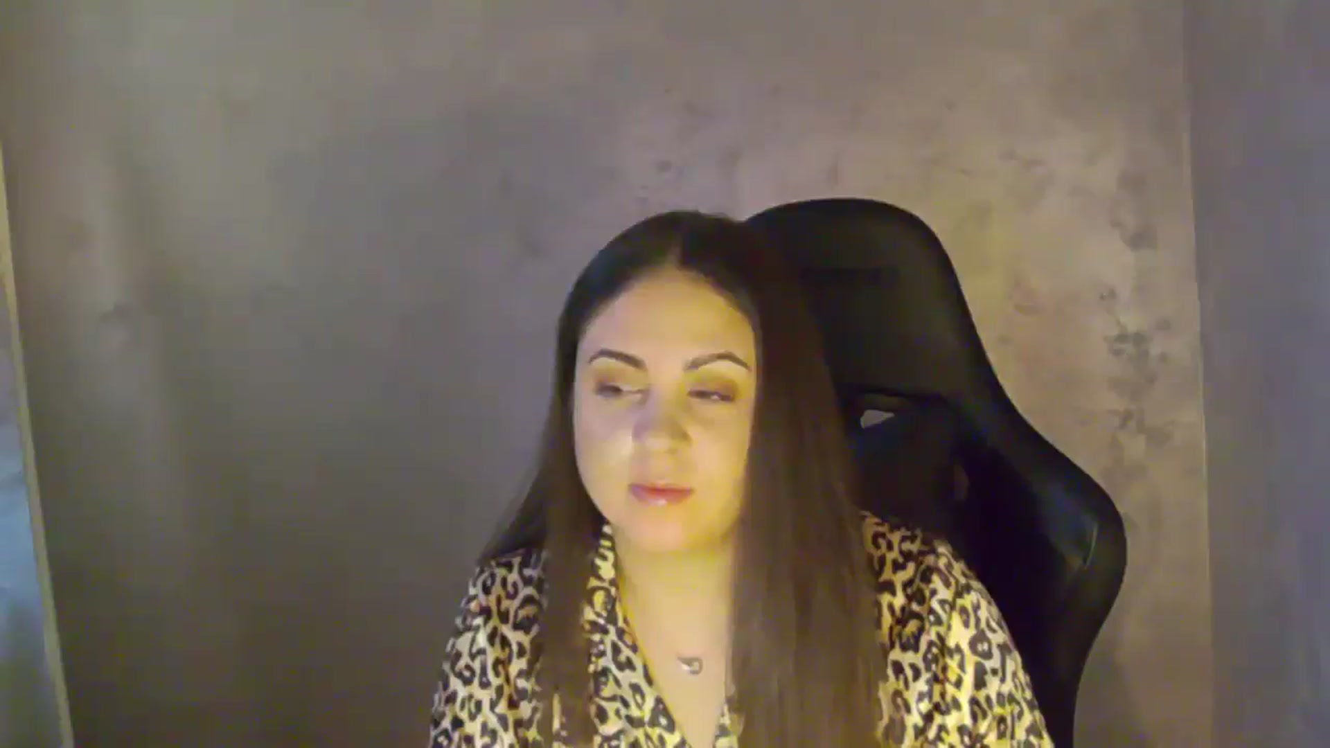 Gallery image thumbnail from NotVanilla's myfreecams stream on, 12/14/2025, 06:19 image 2 of 20