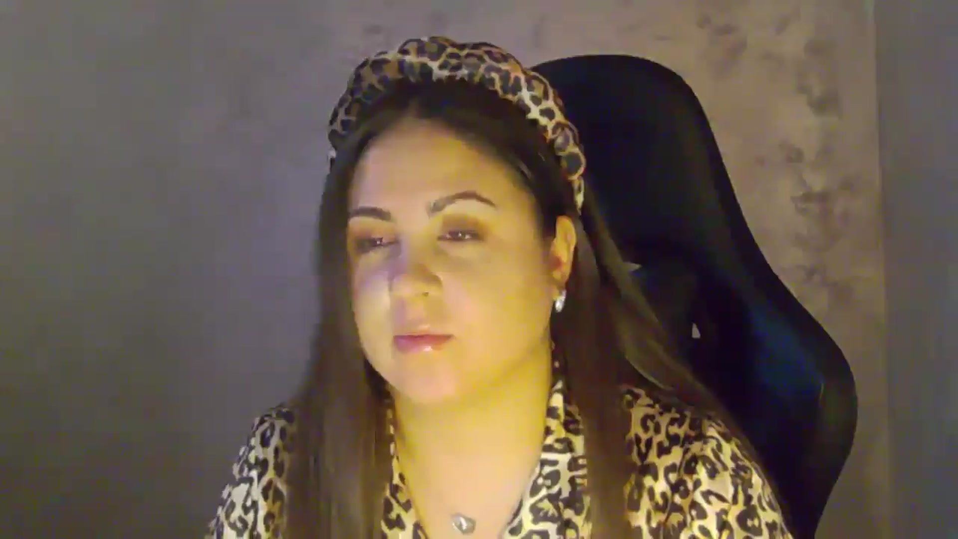 Gallery image thumbnail from NotVanilla's myfreecams stream on, 12/14/2025, 06:19 image 10 of 20