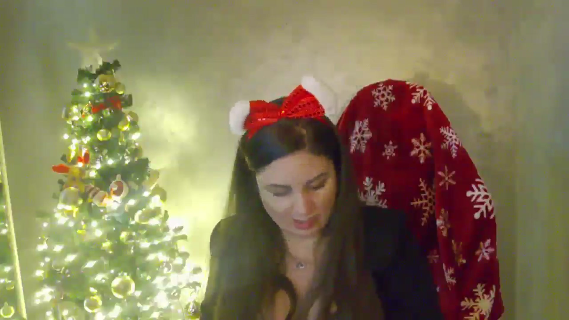Gallery image thumbnail from NotVanilla's myfreecams stream on, 12/17/2025, 24:33 image 12 of 20