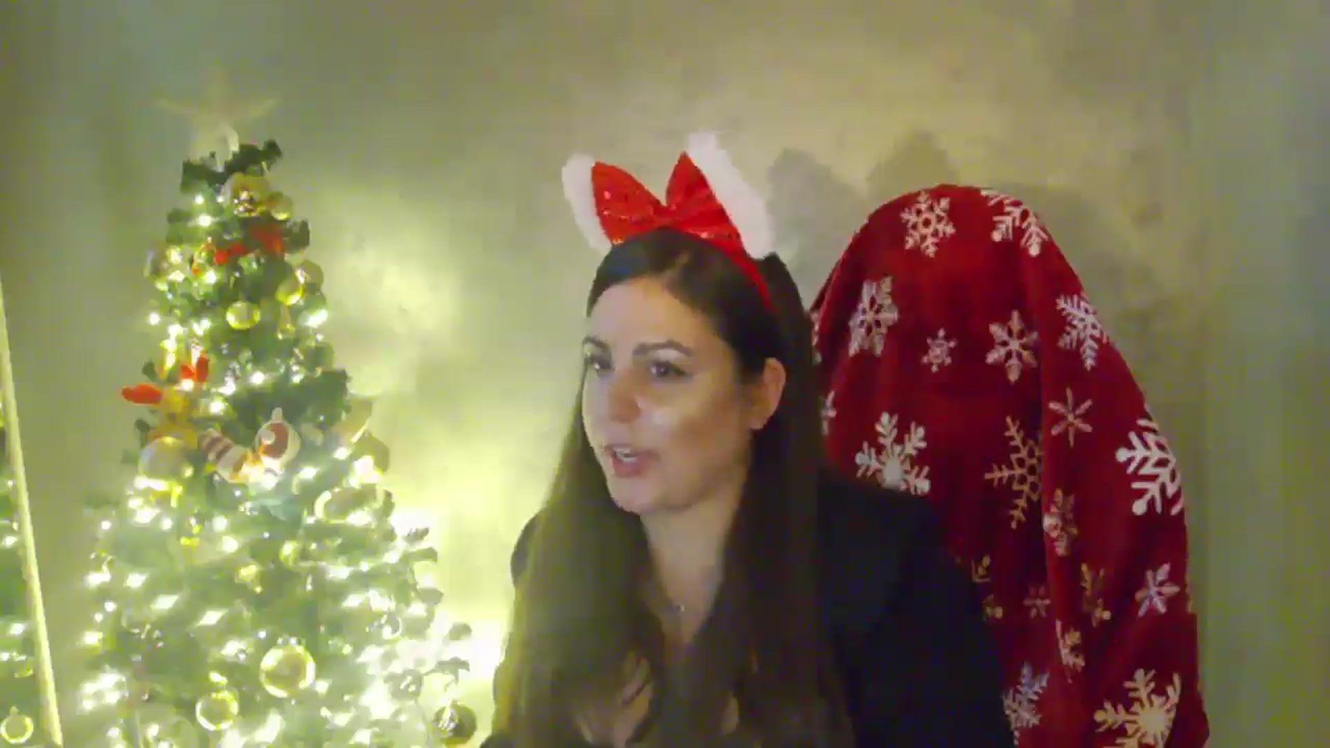 Gallery image thumbnail from NotVanilla's myfreecams stream on, 12/17/2025, 24:33 image 14 of 20