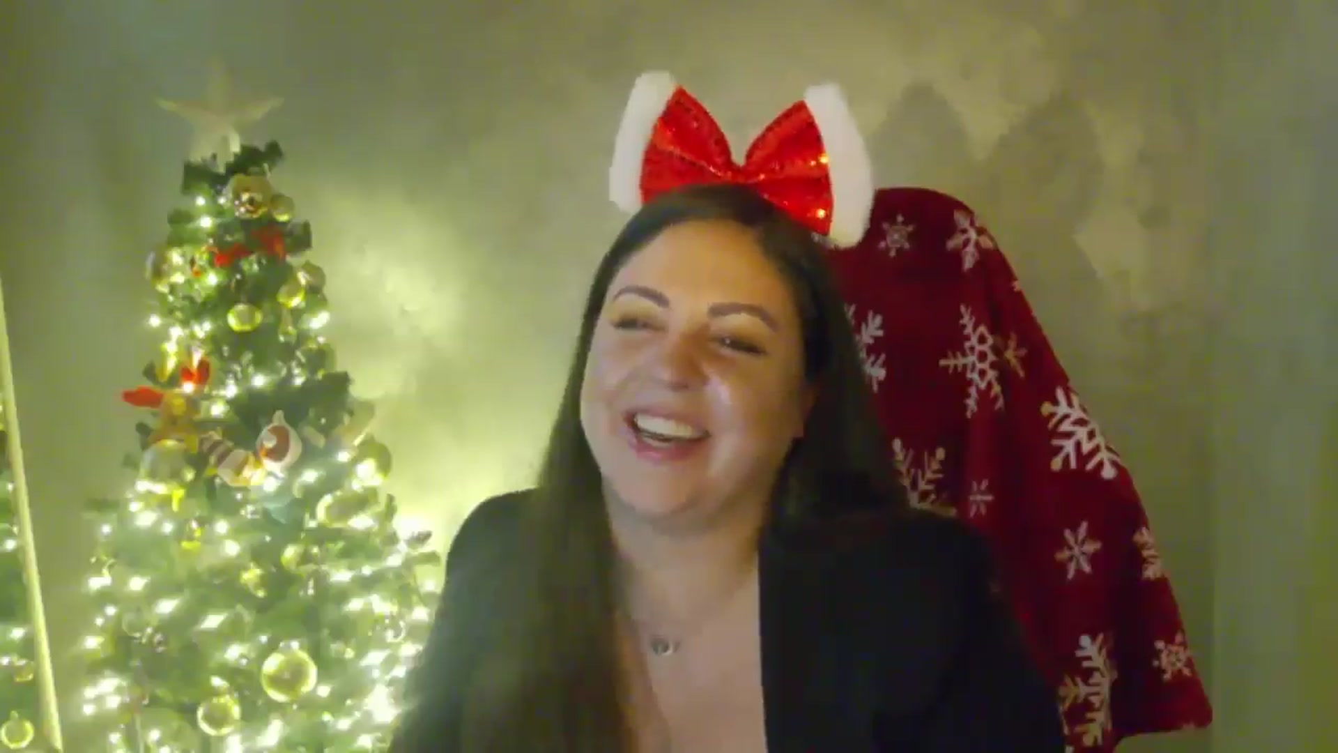 Gallery image thumbnail from NotVanilla's myfreecams stream on, 12/17/2025, 24:33 image 7 of 20