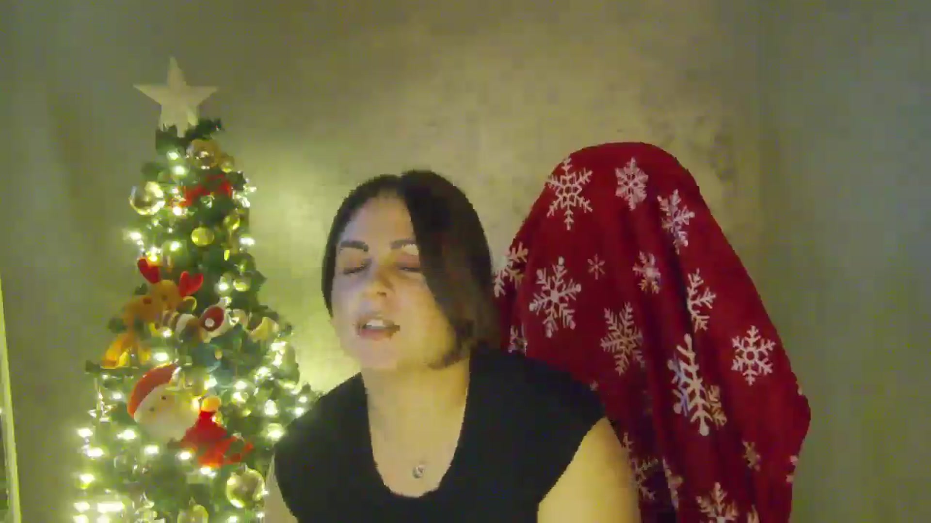 Gallery image thumbnail from NotVanilla's myfreecams stream on, 12/20/2025, 05:32 image 14 of 20