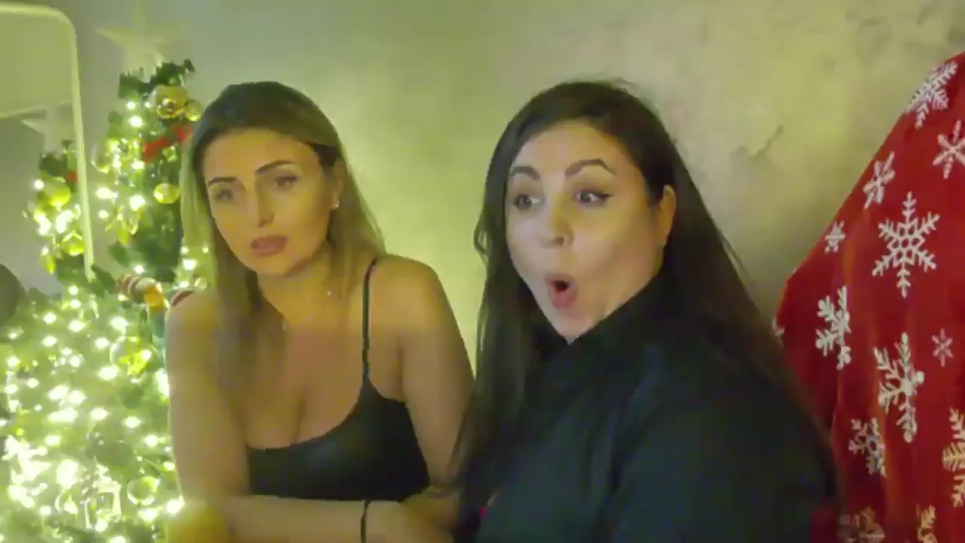 Gallery image thumbnail from NotVanilla's myfreecams stream on, 12/21/2025, 02:16 image 10 of 20