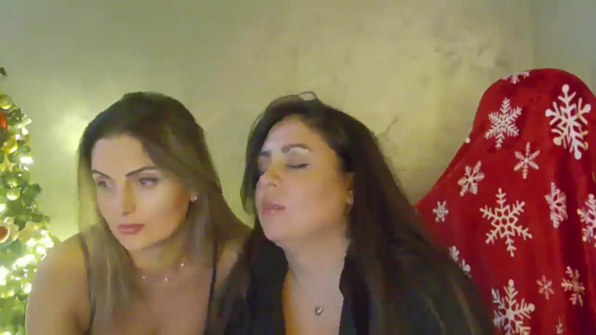 Gallery image thumbnail from NotVanilla's myfreecams stream on, 12/21/2025, 02:16 image 20 of 20