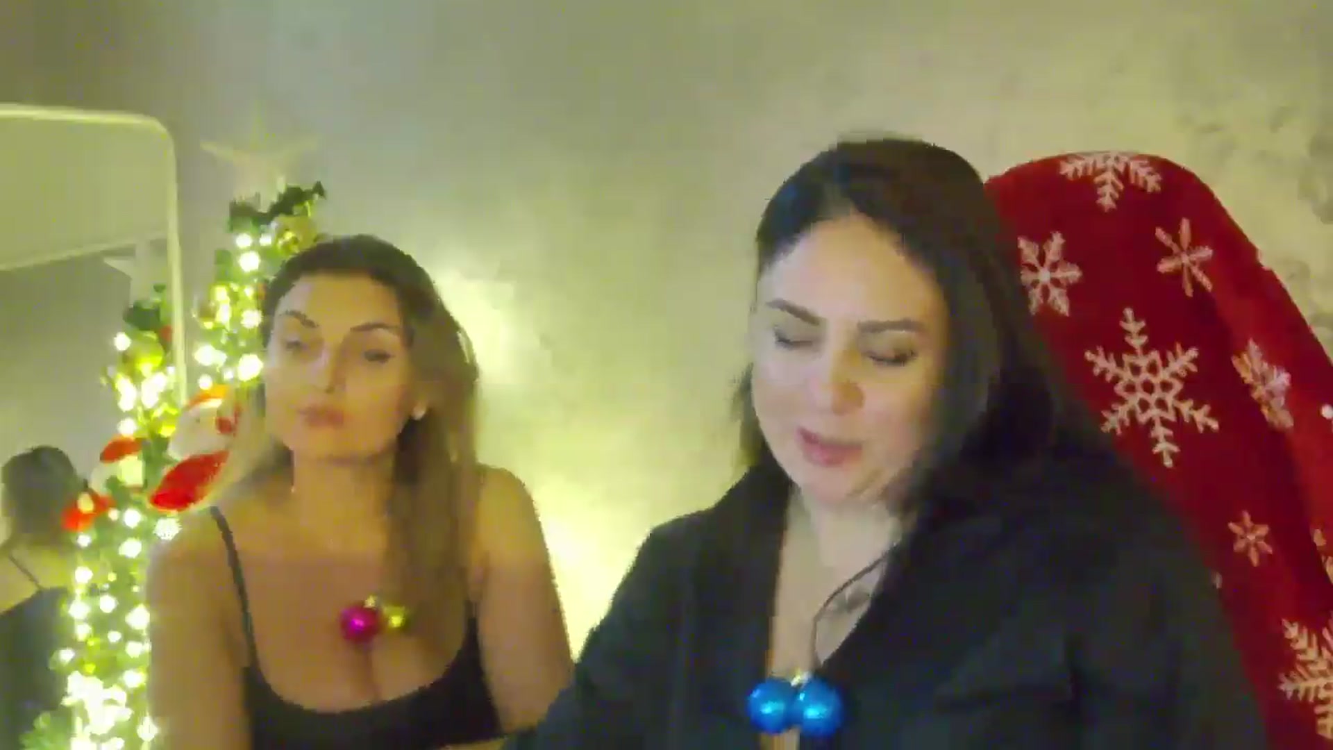 Gallery image thumbnail from NotVanilla's myfreecams stream on, 12/21/2025, 05:10 image 6 of 20