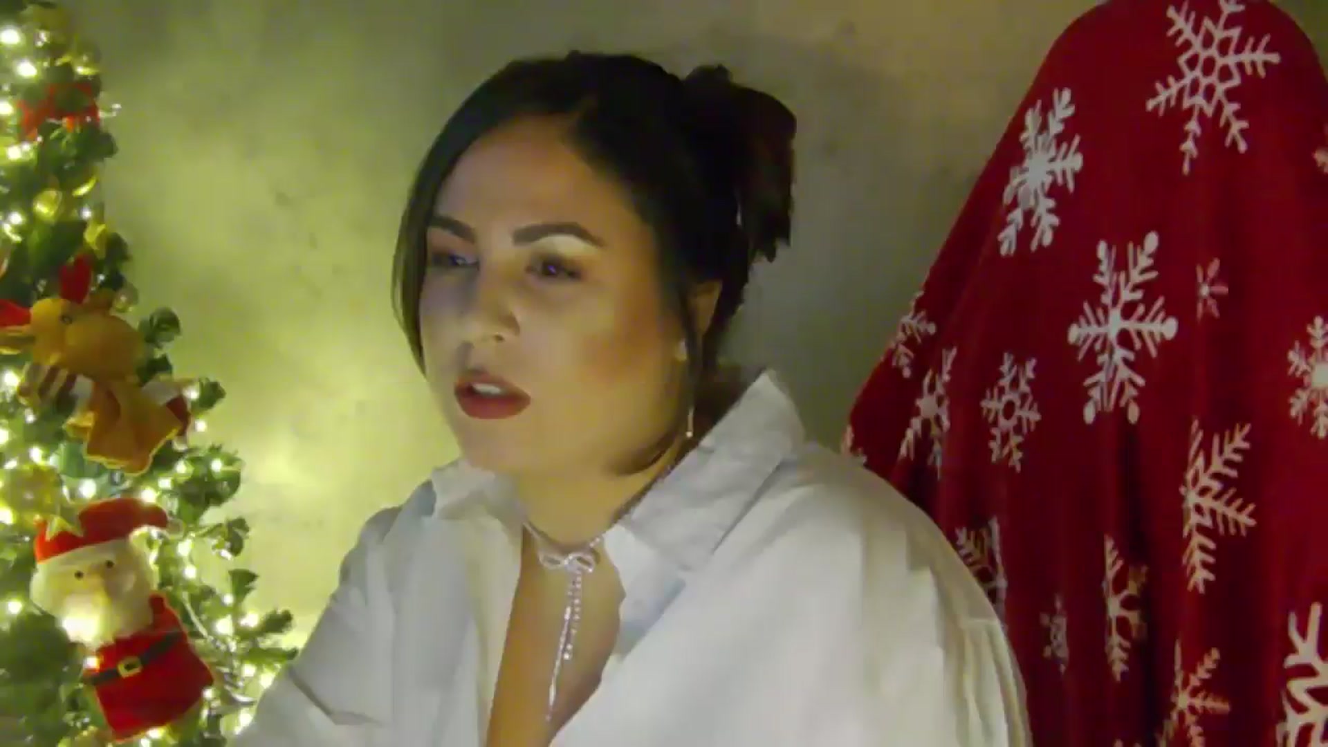 Gallery image thumbnail from NotVanilla's myfreecams stream on, 12/24/2025, 24:11 image 6 of 20
