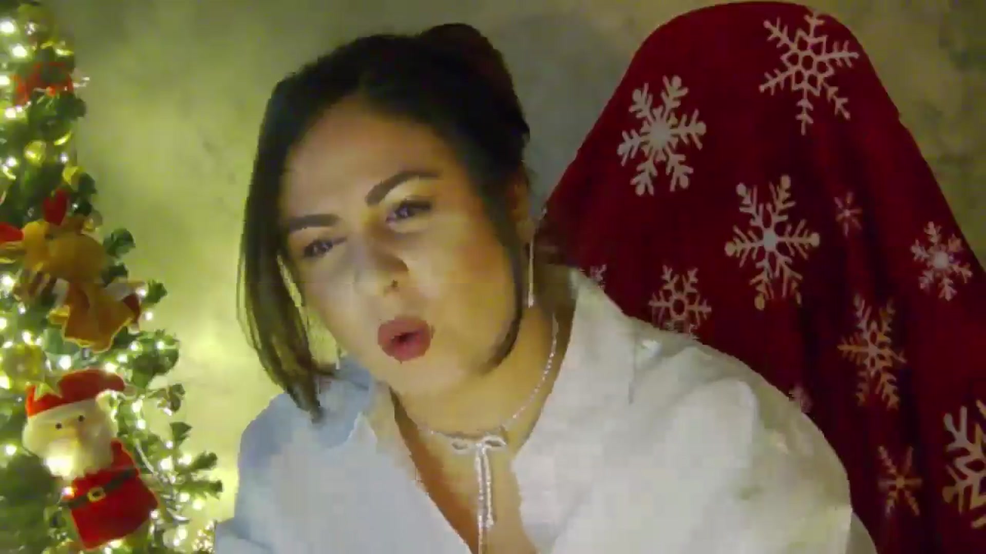 Gallery image thumbnail from NotVanilla's myfreecams stream on, 12/24/2025, 24:11 image 7 of 20